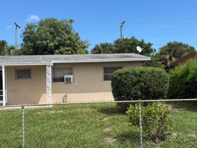1441 8th Street, West Palm Beach, FL 33401 — photo 3 of 8