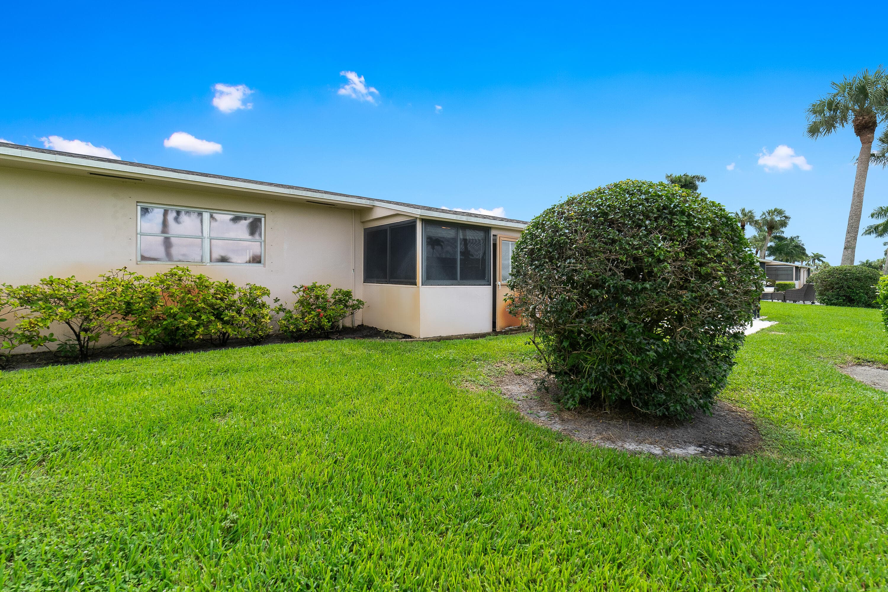 2567 Dudley Drive W F, West Palm Beach, FL 33415 — photo 34 of 42