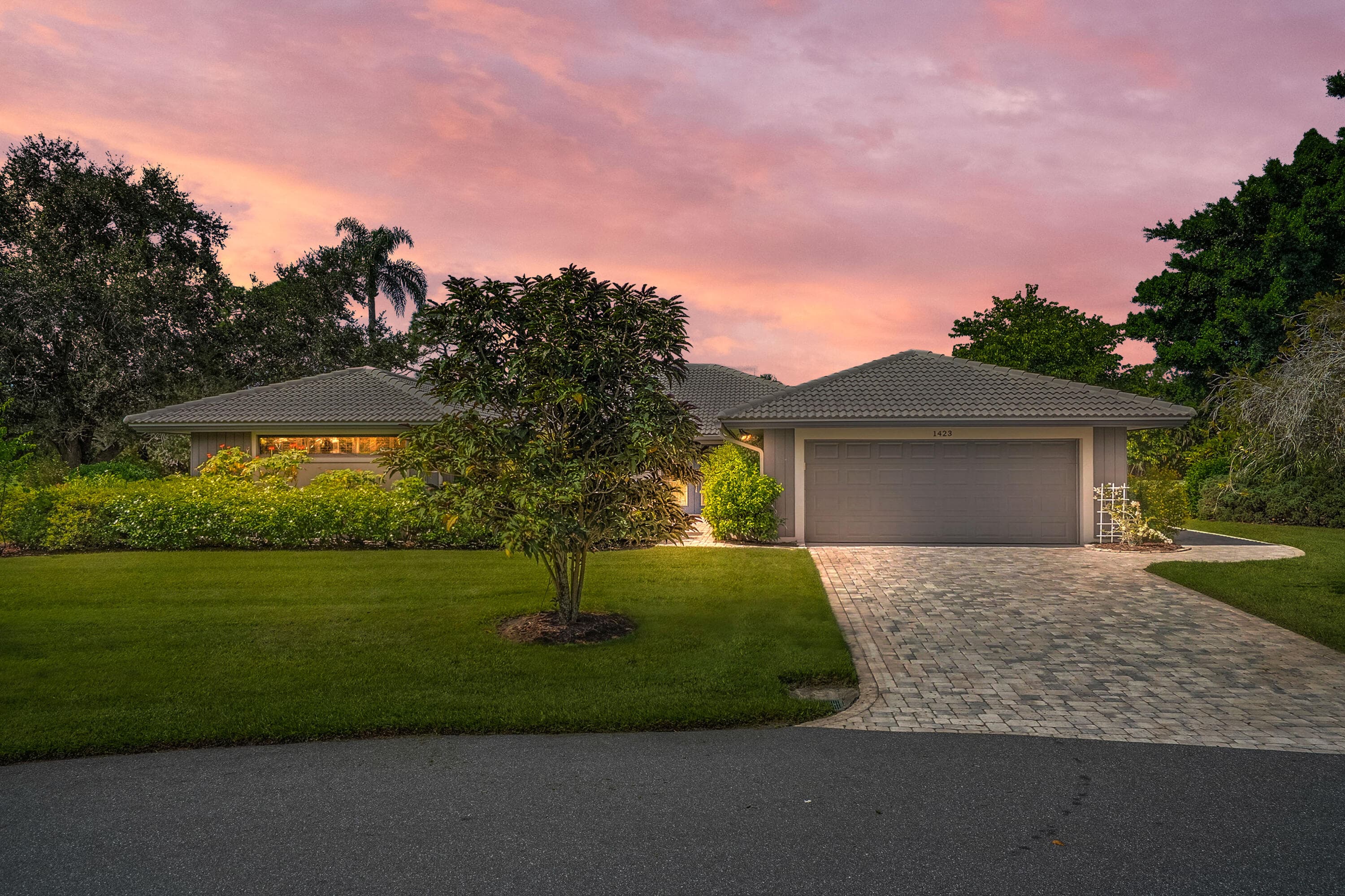 1423 SW Troon Circle, Palm City, FL 34990 — photo 1 of 52