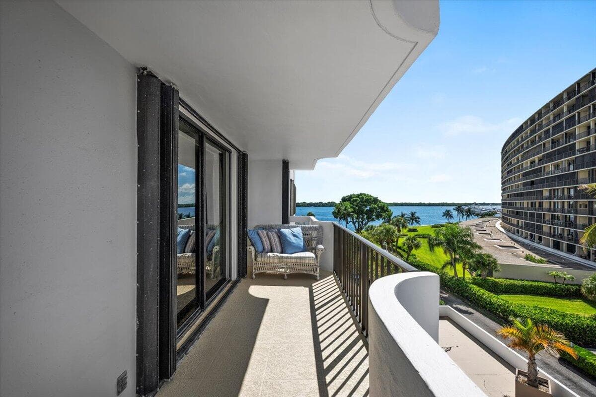 1200 Marine Way 304, North Palm Beach, FL 33408 — photo 18 of 31