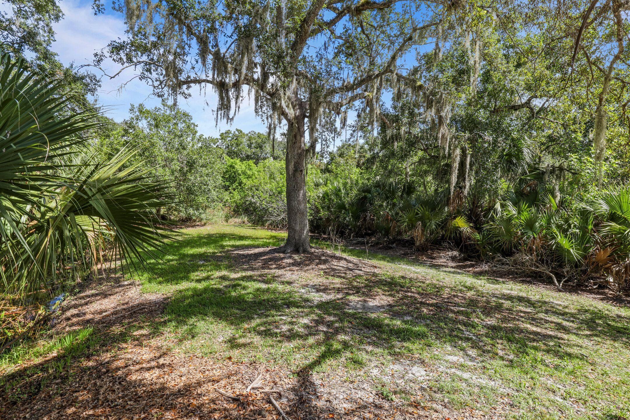 2460 Sweetwater Drive, Fort Pierce, FL 34981 — photo 9 of 19