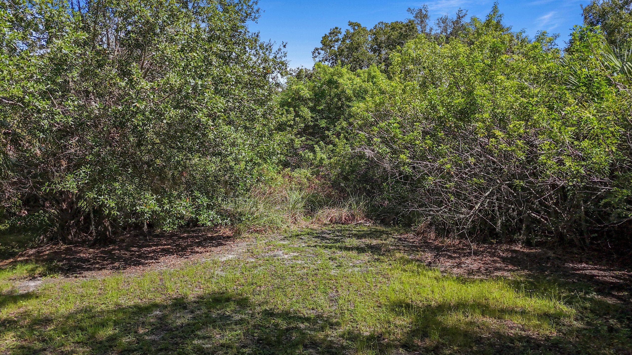 2460 Sweetwater Drive, Fort Pierce, FL 34981 — photo 18 of 19