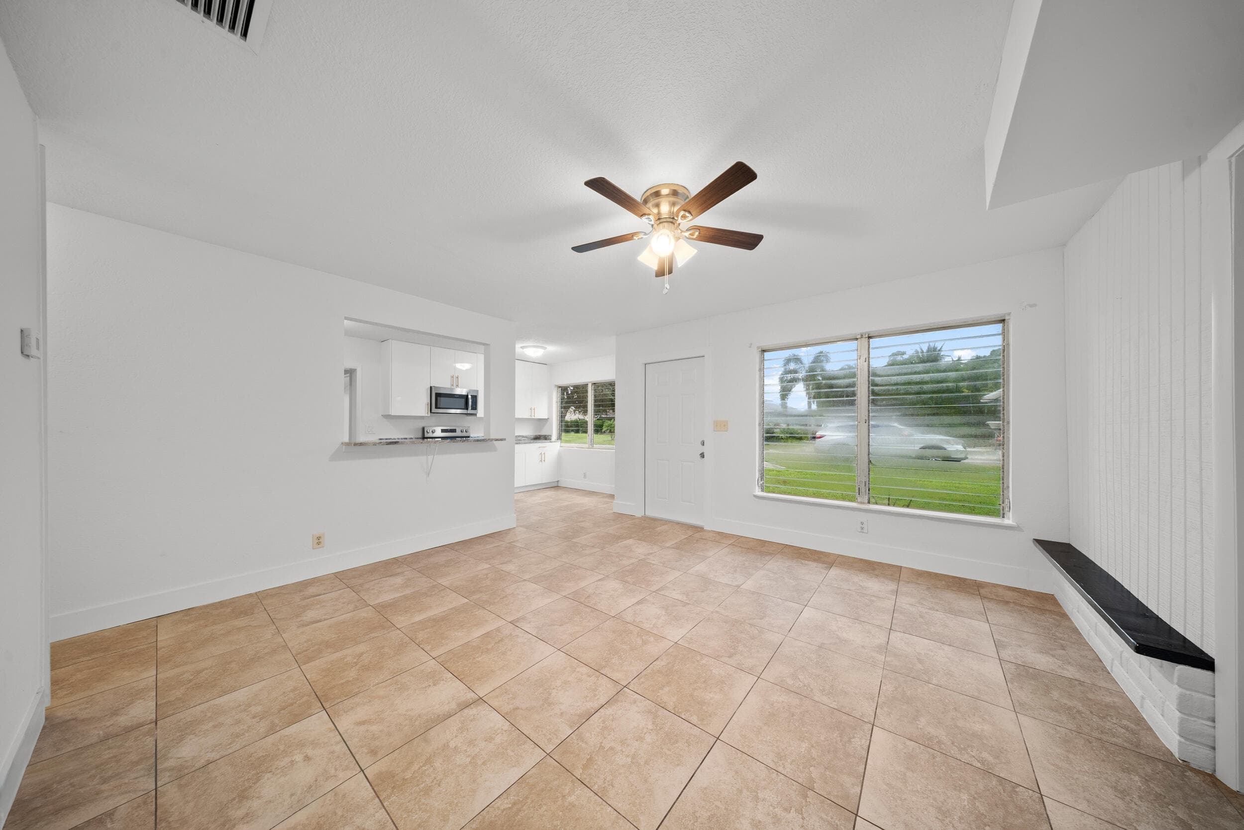 2904 SE Bamboo Street, Stuart, FL 34997 — photo 8 of 51
