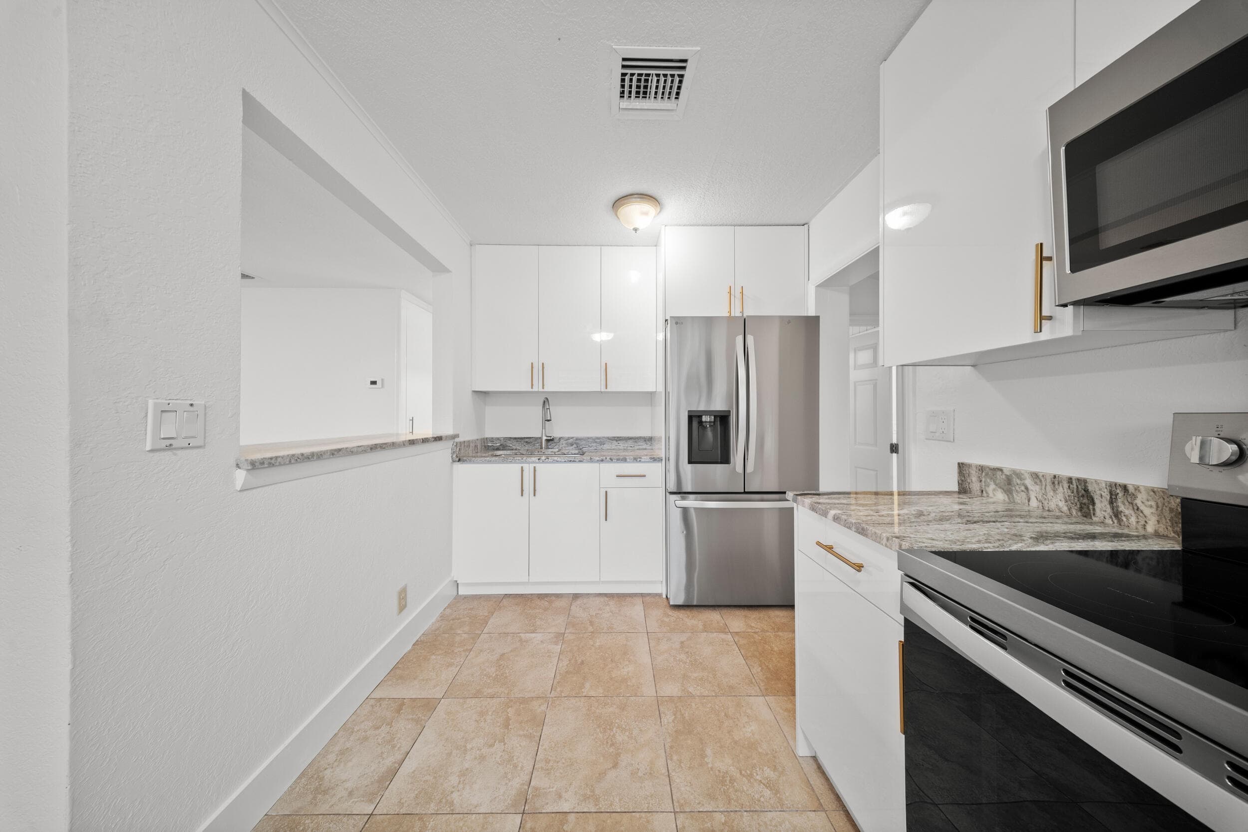 2904 SE Bamboo Street, Stuart, FL 34997 — photo 14 of 51