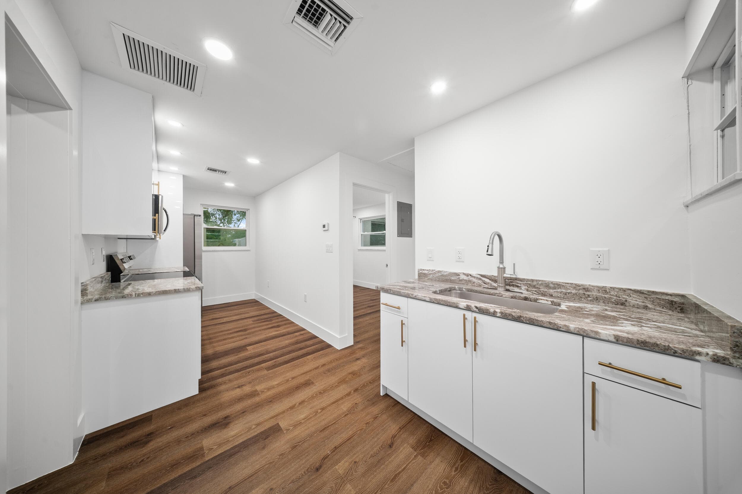 2904 SE Bamboo Street, Stuart, FL 34997 — photo 37 of 51