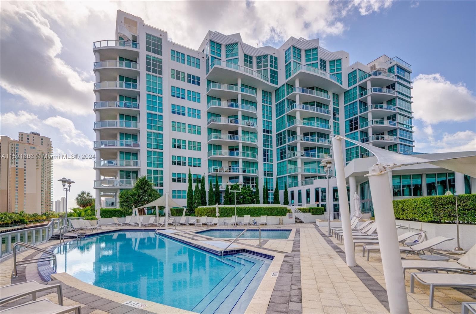 3131 NE 188th Street 2-705, Aventura, FL 33180 — photo 4 of 32