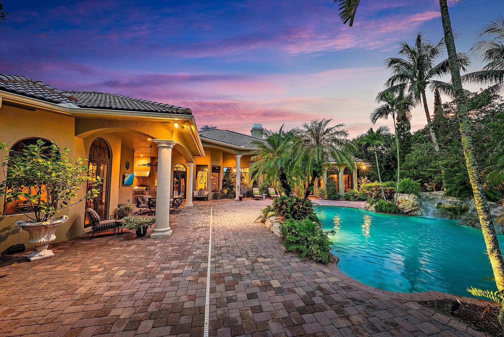 7730 Woodsmuir Drive, Palm Beach Gardens, FL 33412 — photo 8 of 93