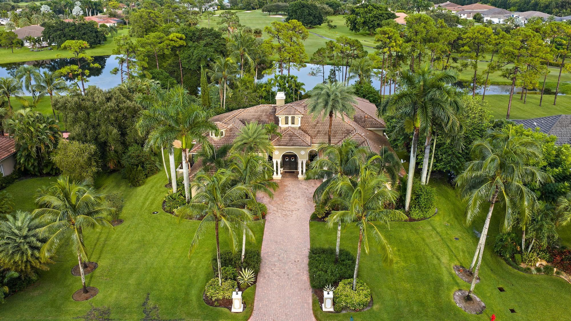 7730 Woodsmuir Drive, Palm Beach Gardens, FL 33412 — photo 6 of 93