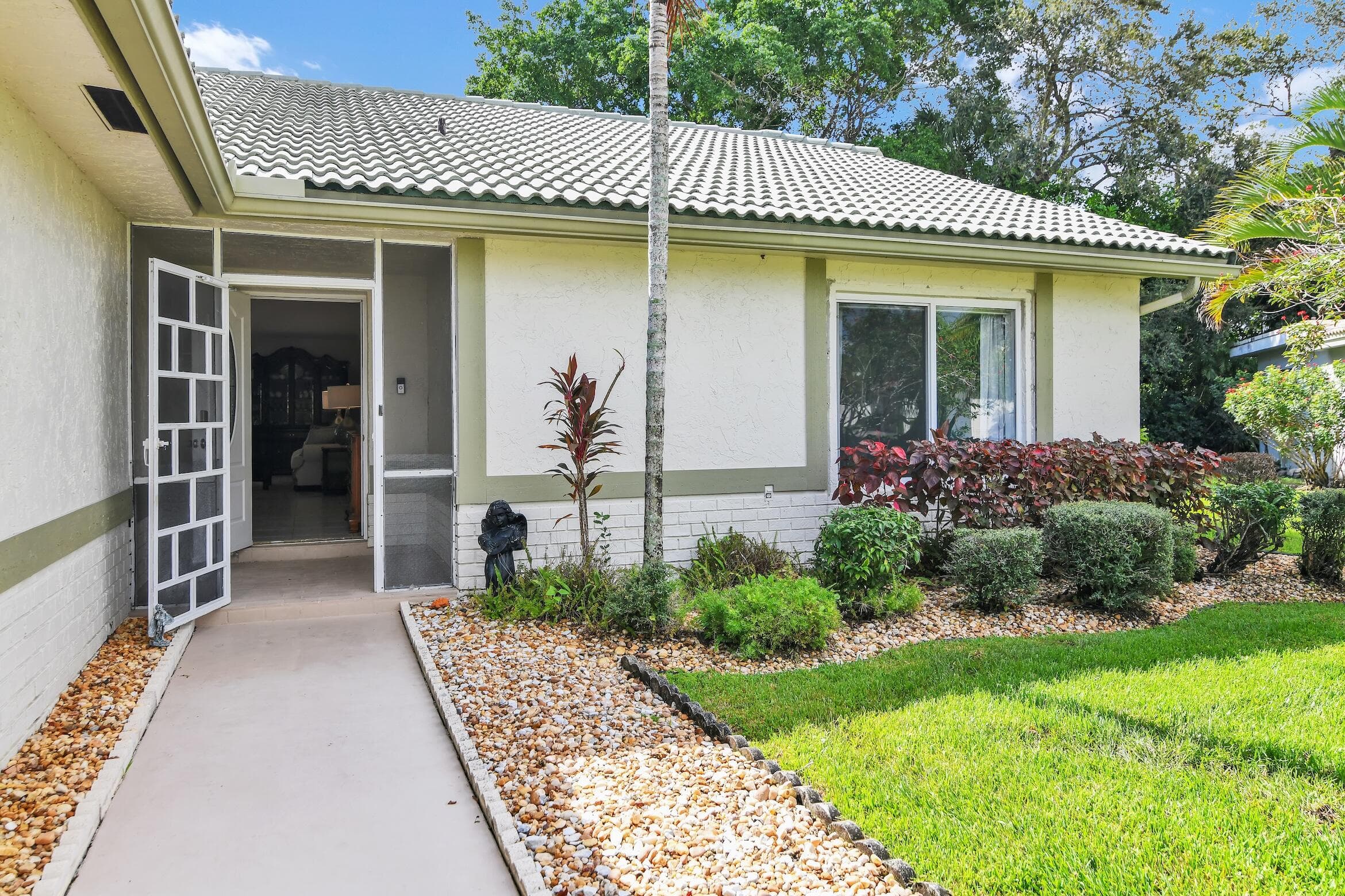 7962 Cloverfield Circle, Boca Raton, FL 33433 — photo 7 of 33
