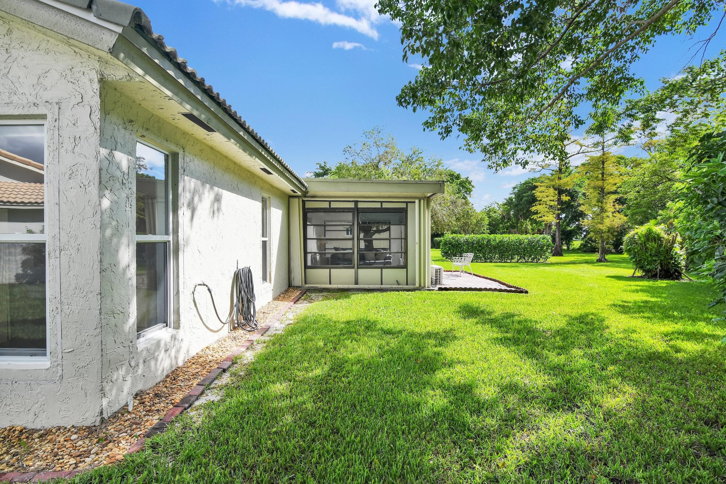 7962 Cloverfield Circle, Boca Raton, FL 33433 — photo 3 of 33