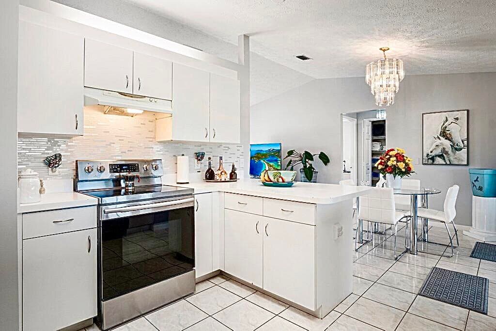 200 SW Ridgecrest Drive, Port St. Lucie, FL 34953 — photo 20 of 56