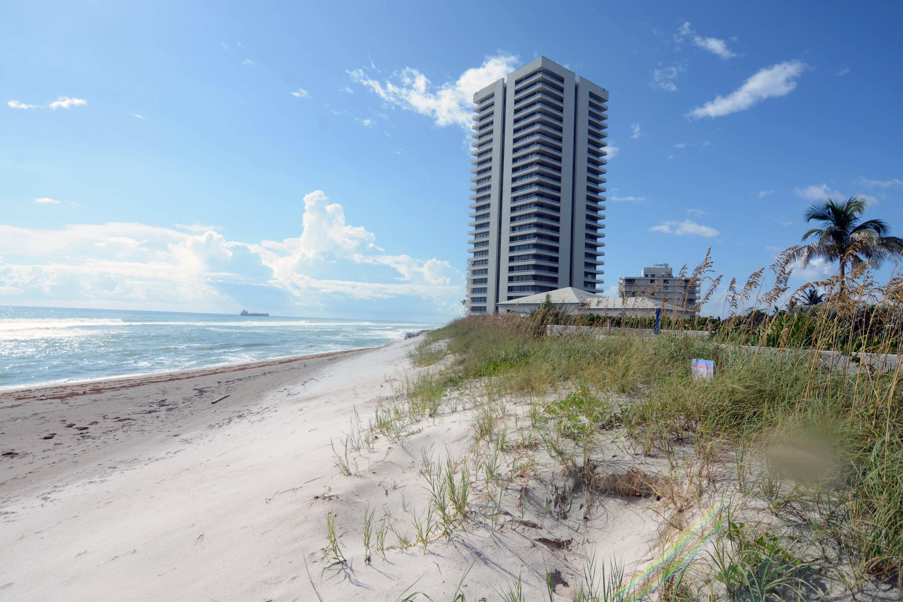 5510 N Ocean Drive 21-D, Singer Island, FL 33404 — photo 40 of 48