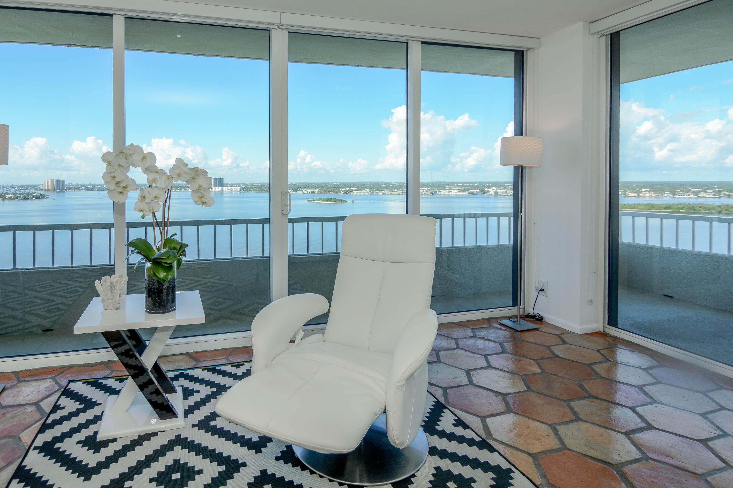 5510 N Ocean Drive 21-D, Singer Island, FL 33404 — photo 10 of 48