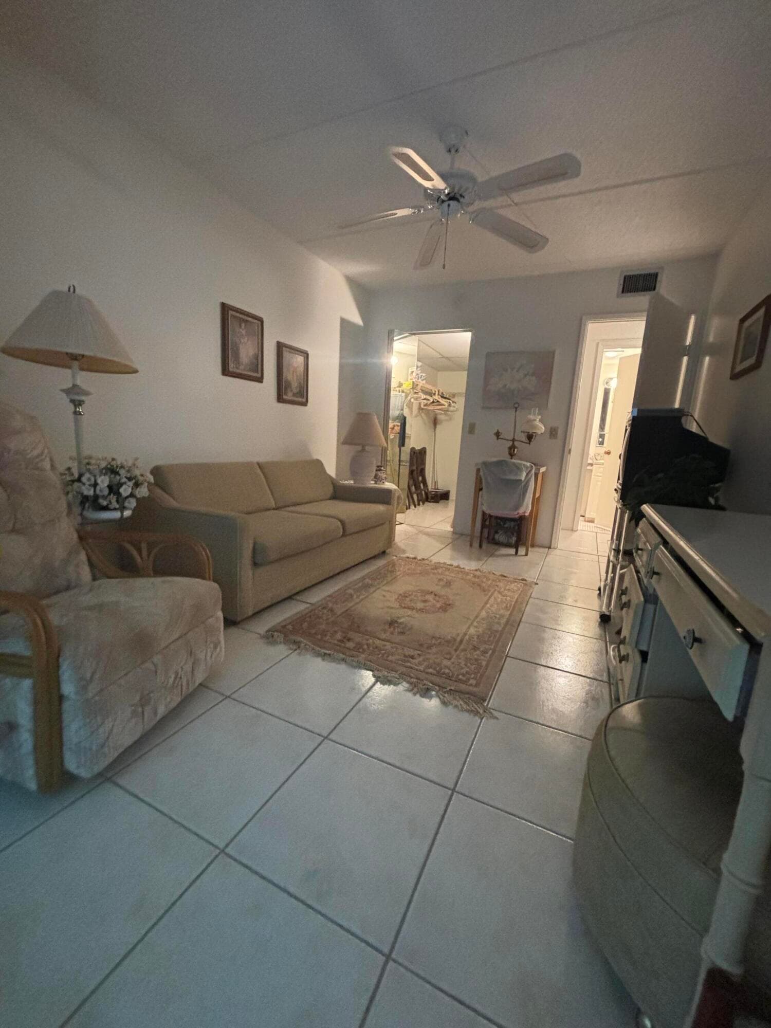 3300 Springdale Boulevard 217, Palm Springs, FL 33461 — photo 4 of 10