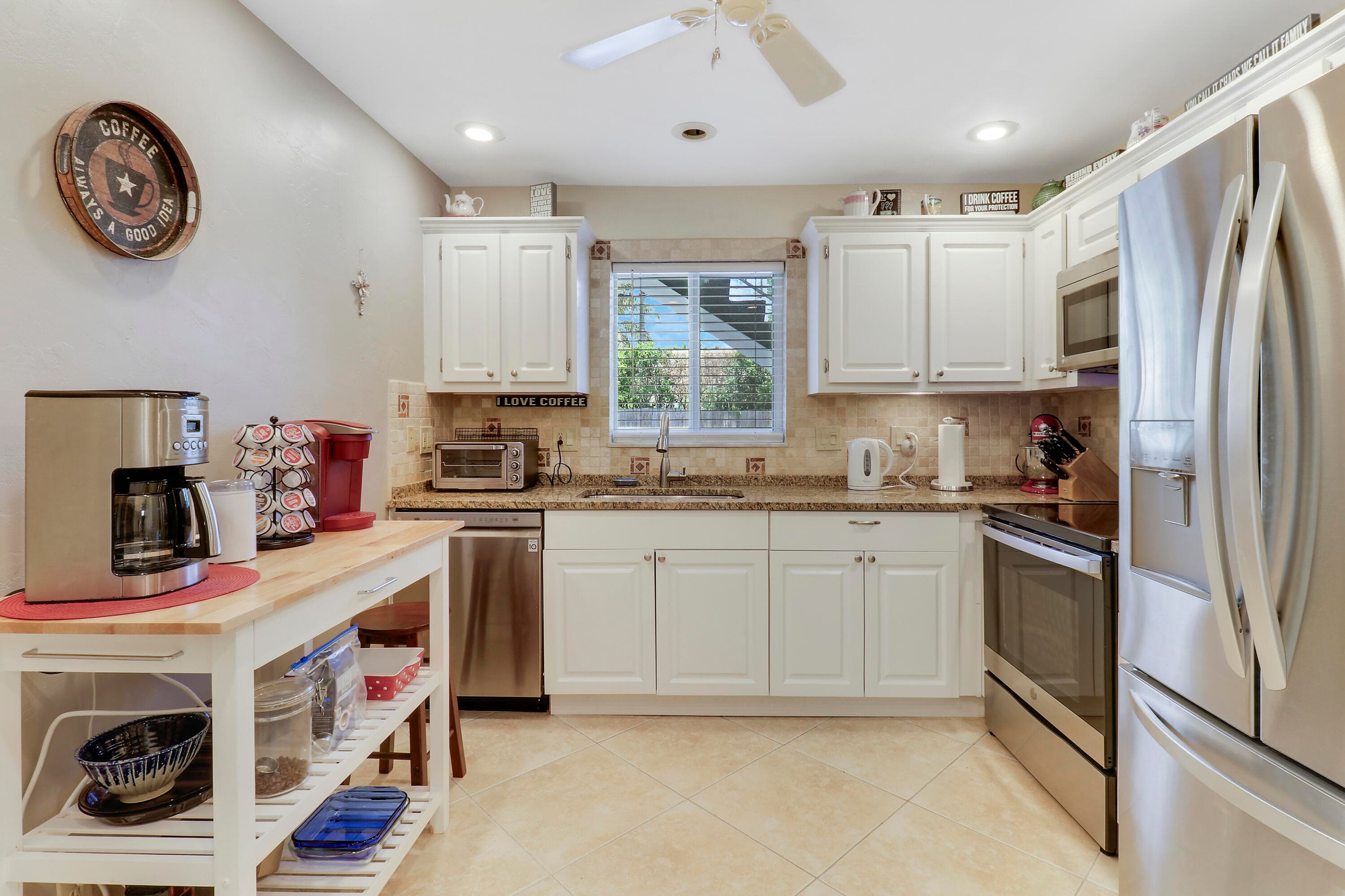 4 Garden Street 101, Tequesta, FL 33469 — photo 6 of 32