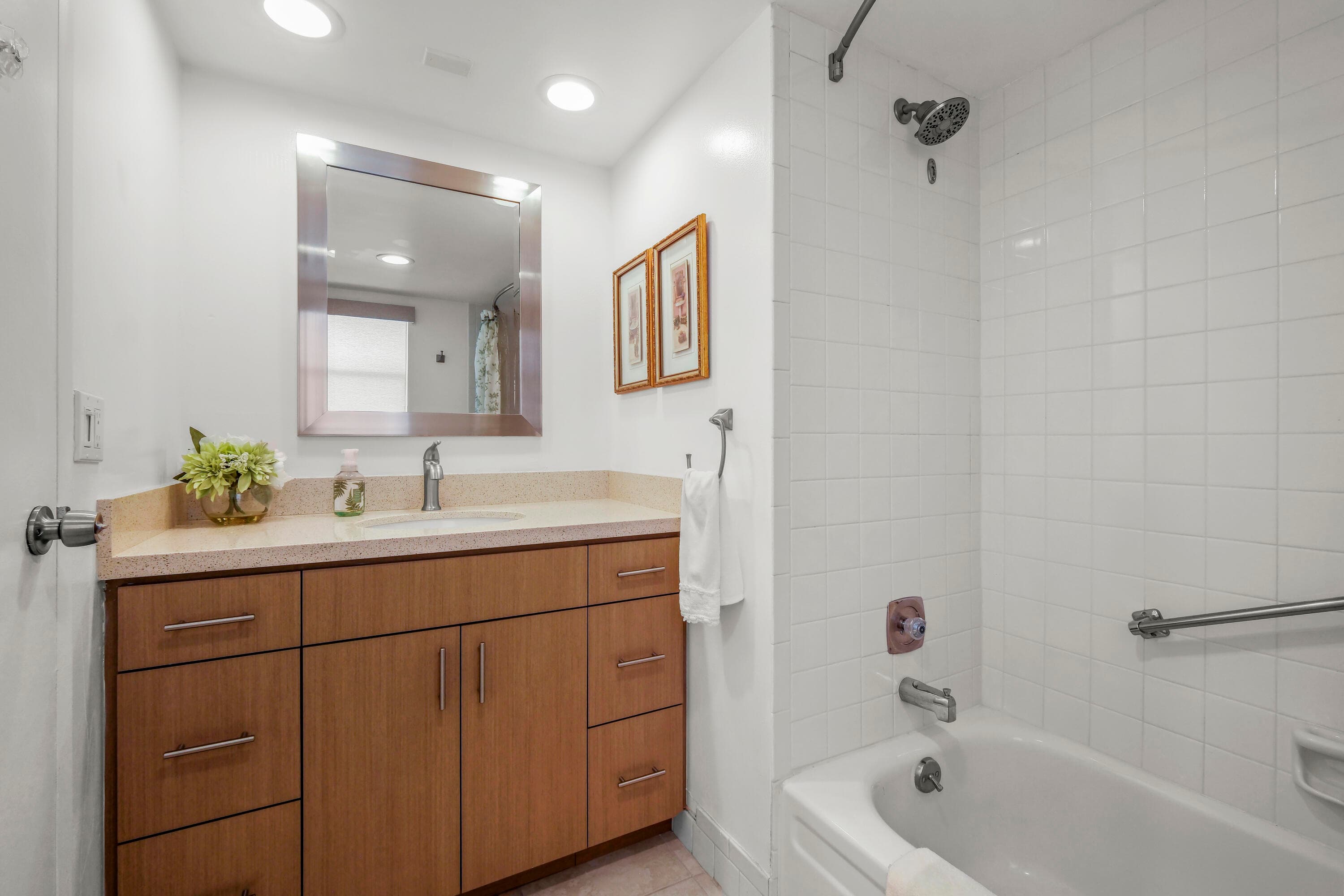 3871 Via Poinciana 104, Lake Worth, FL 33467 — photo 17 of 28