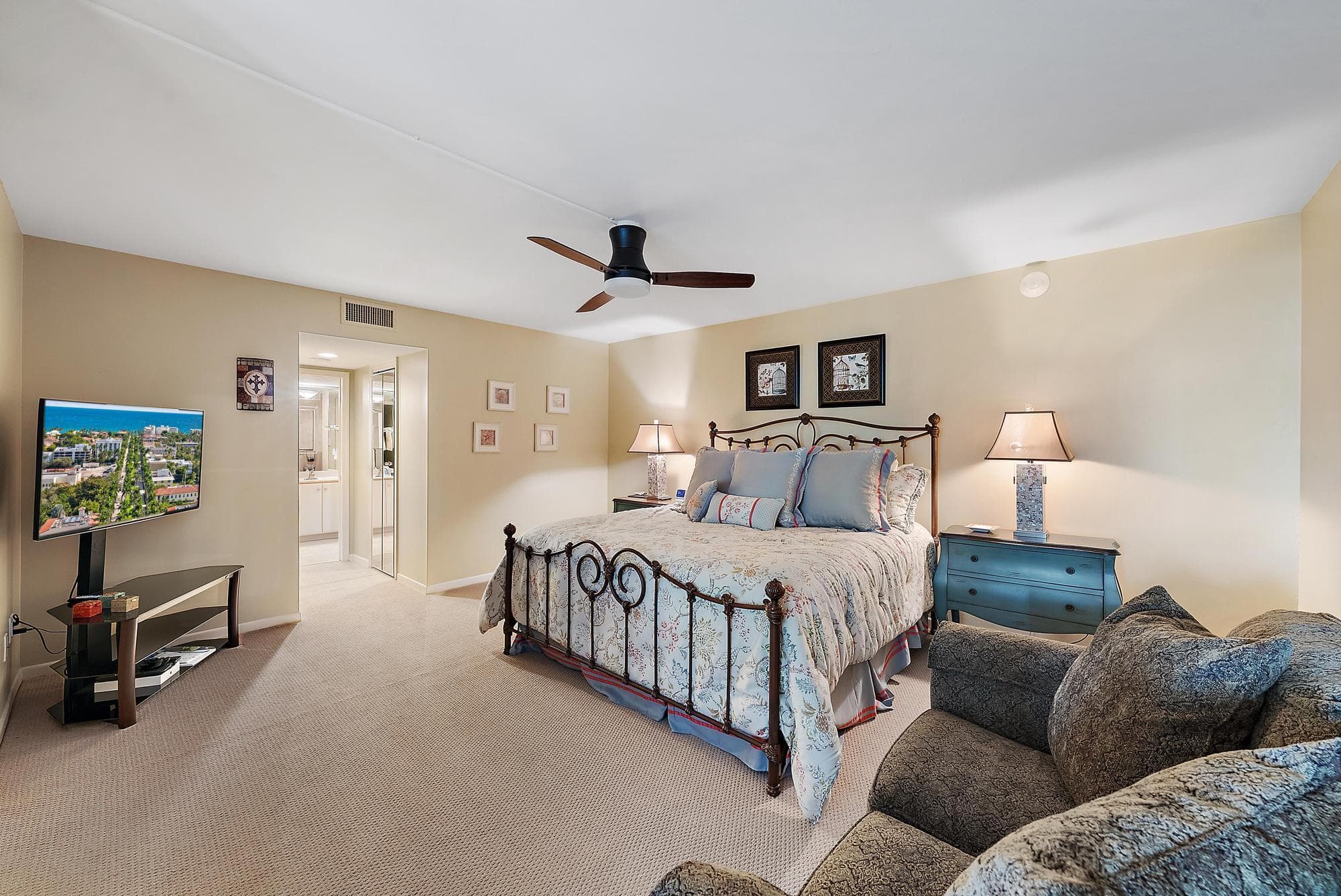 5380 N Ocean Drive 10-B, Singer Island, FL 33404 — photo 11 of 50