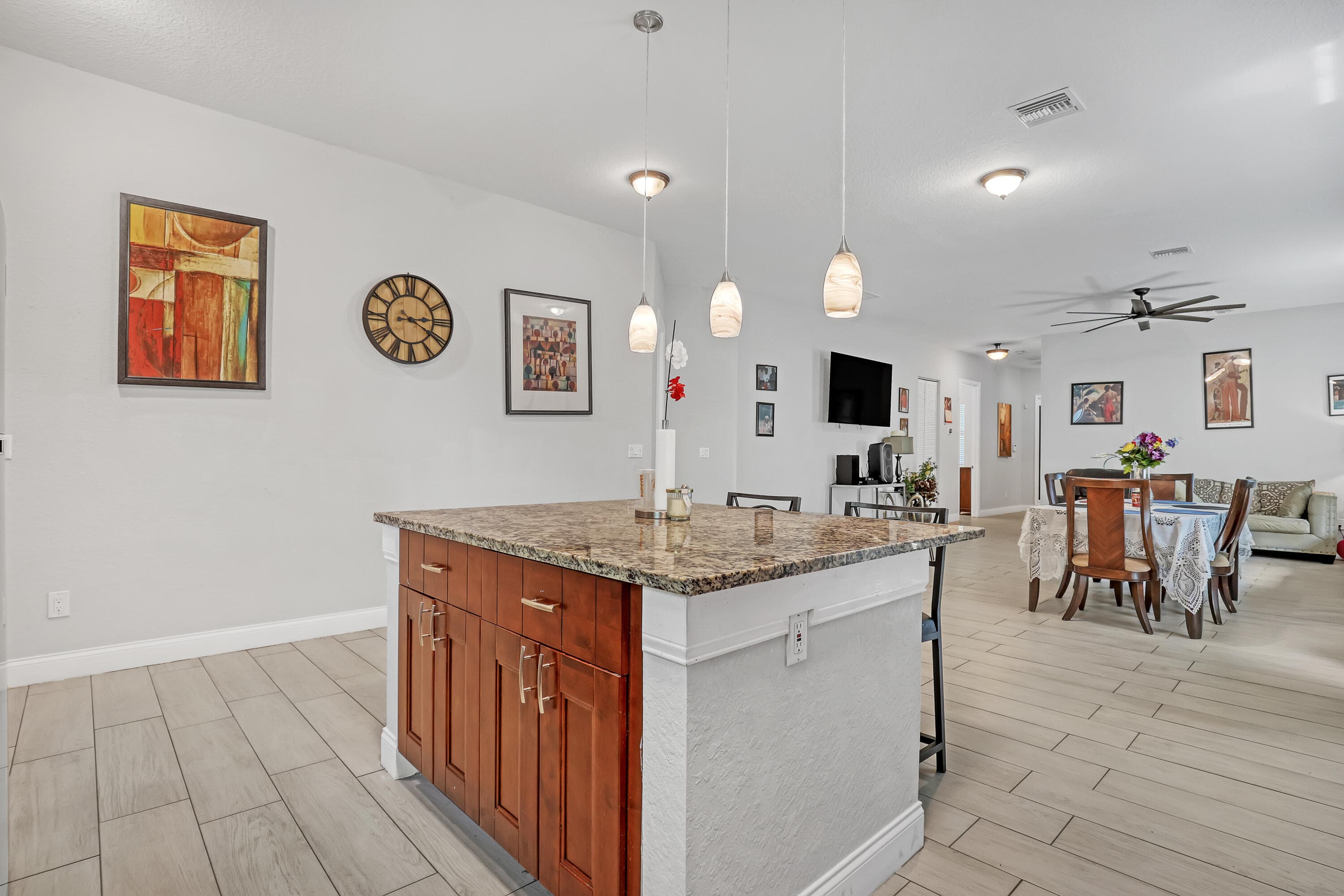 309 NE 11th Avenue, Boynton Beach, FL 33435 — photo 6 of 17