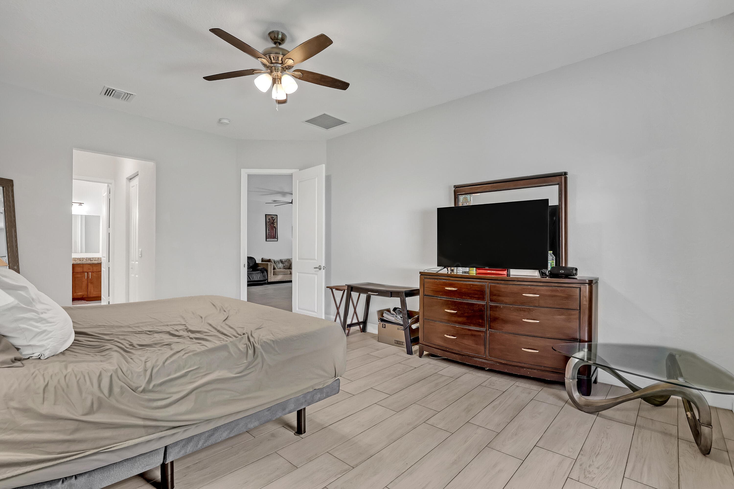 309 NE 11th Avenue, Boynton Beach, FL 33435 — photo 8 of 17