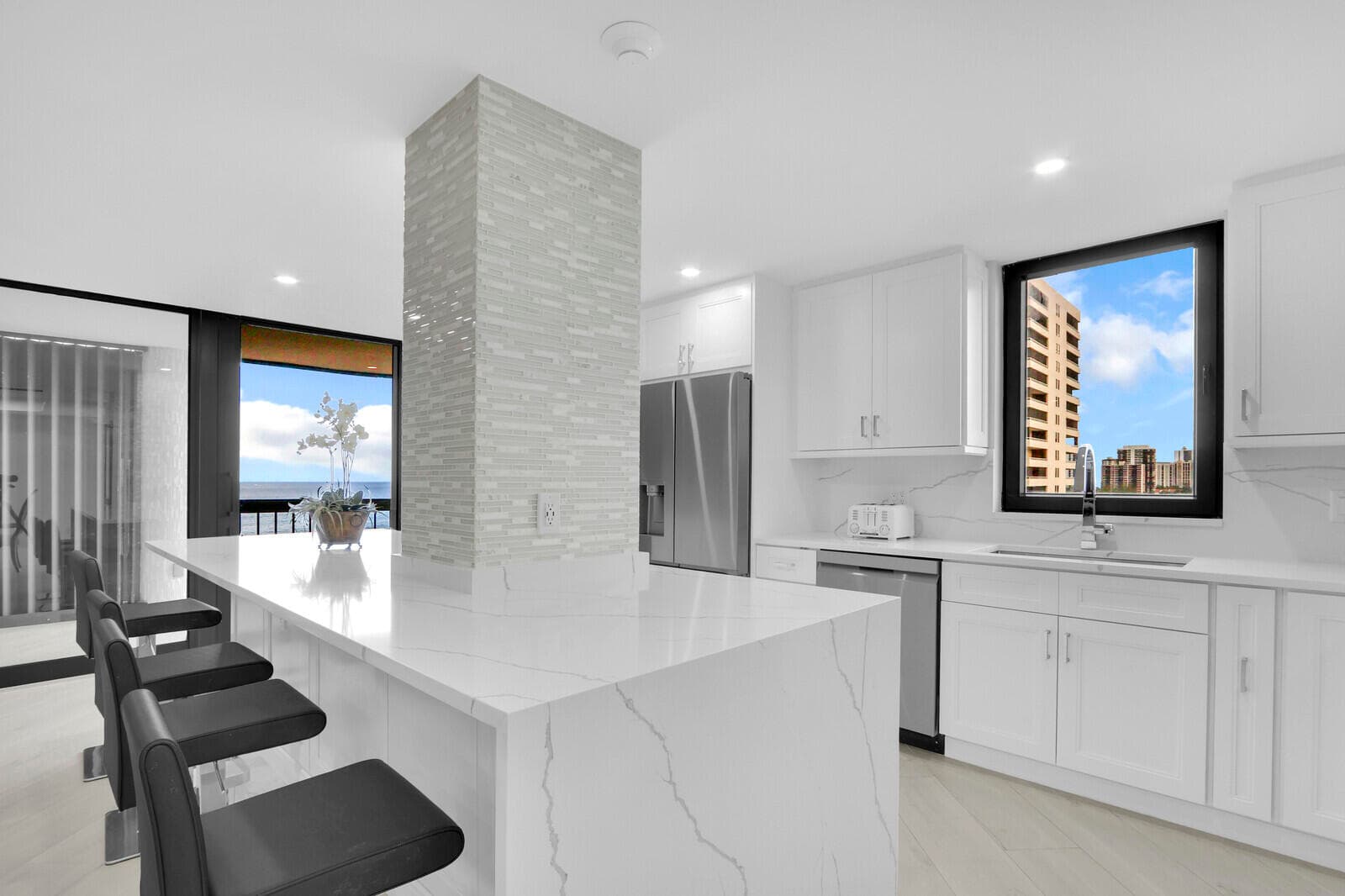 5380 N Ocean Drive 9a, Singer Island, FL 33404 — photo 17 of 39
