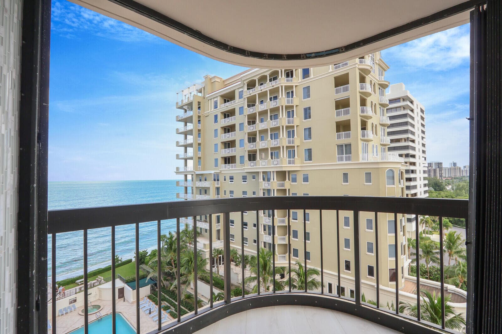5380 N Ocean Drive 9a, Singer Island, FL 33404 — photo