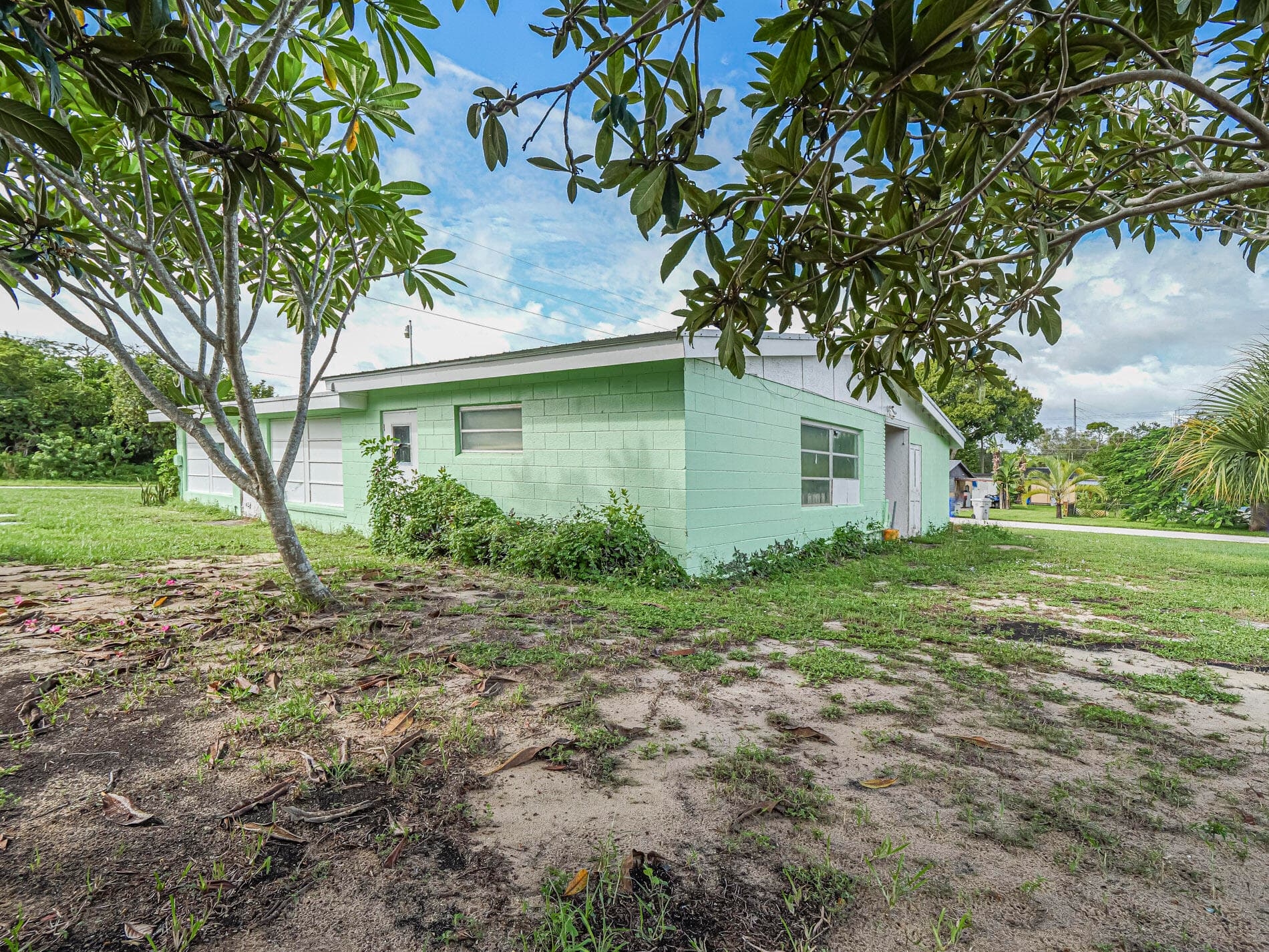 2448 1st Court SE, Vero Beach, FL 32962 — photo 33 of 35