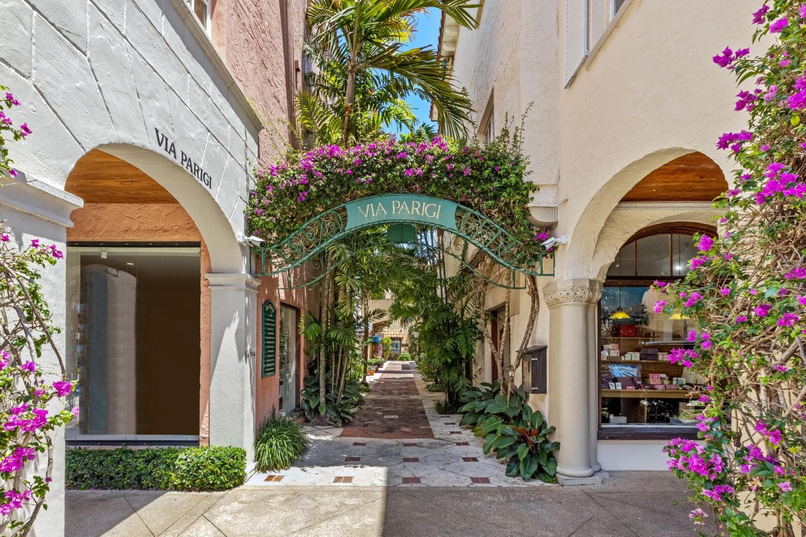 9 Via Parigi, Palm Beach, FL 33480 — photo 2 of 29