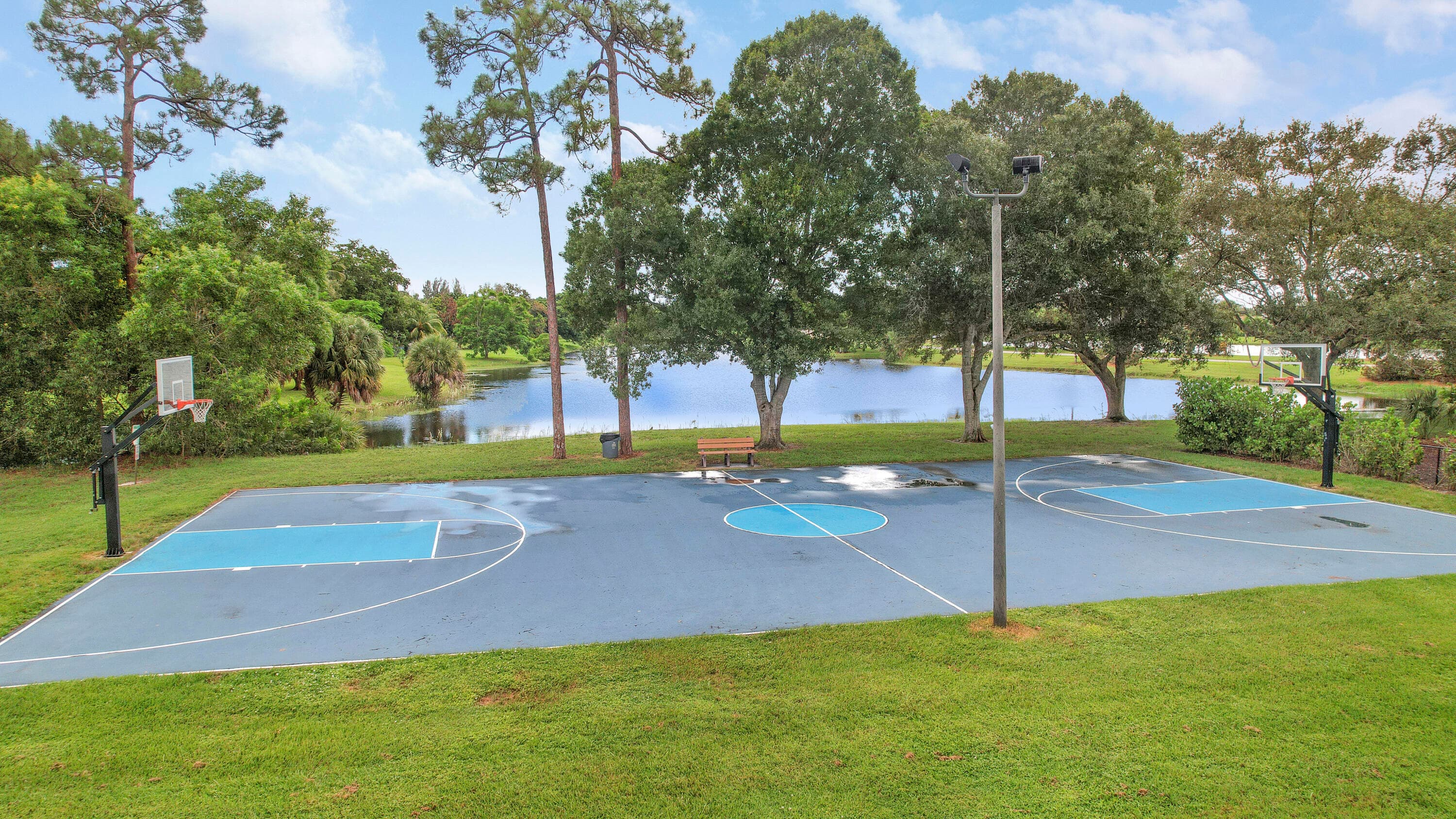 8421 Bonita Isle Drive, Lake Worth, FL 33467 — photo 8 of 46