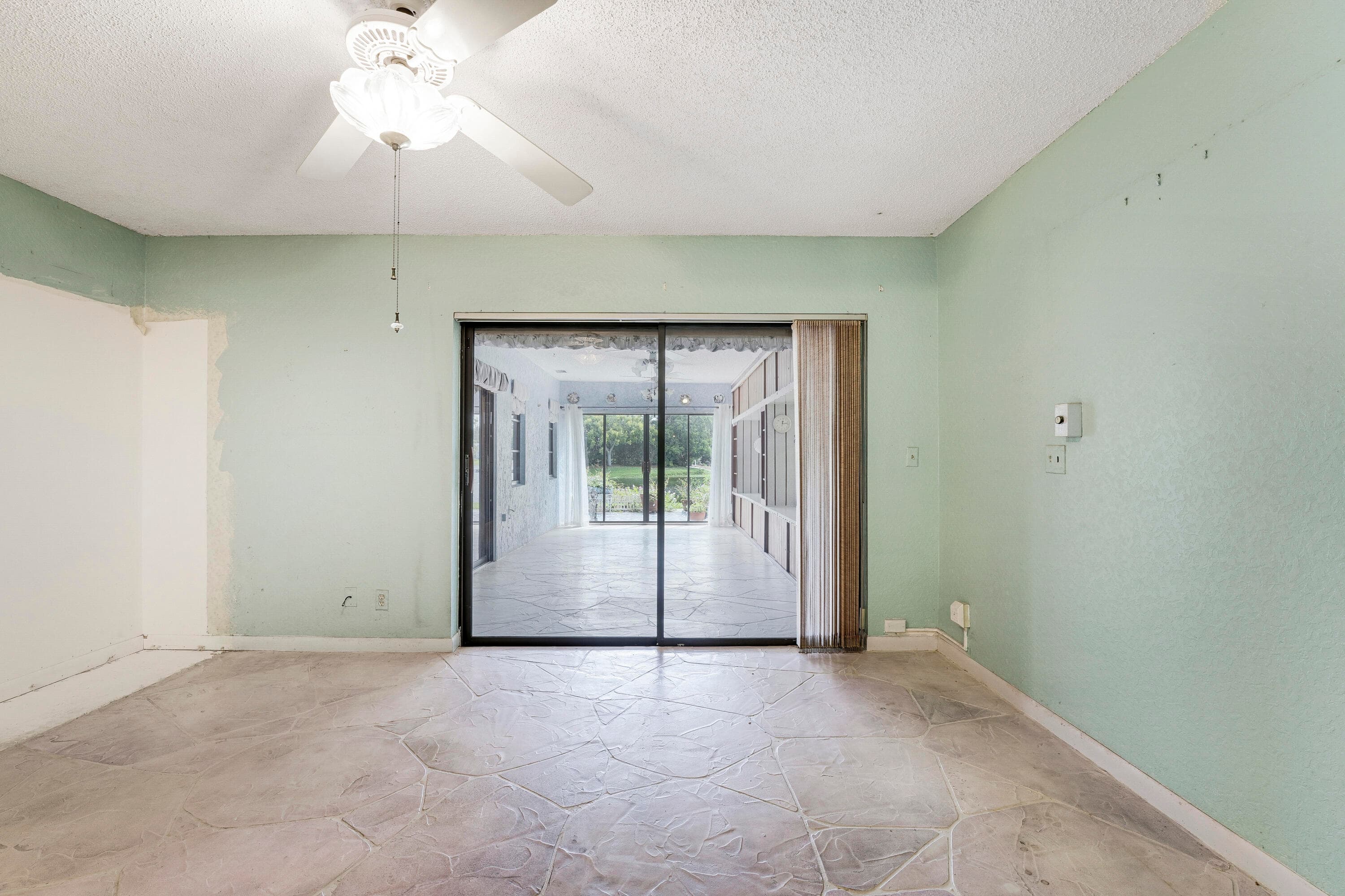 8421 Bonita Isle Drive, Lake Worth, FL 33467 — photo 27 of 46