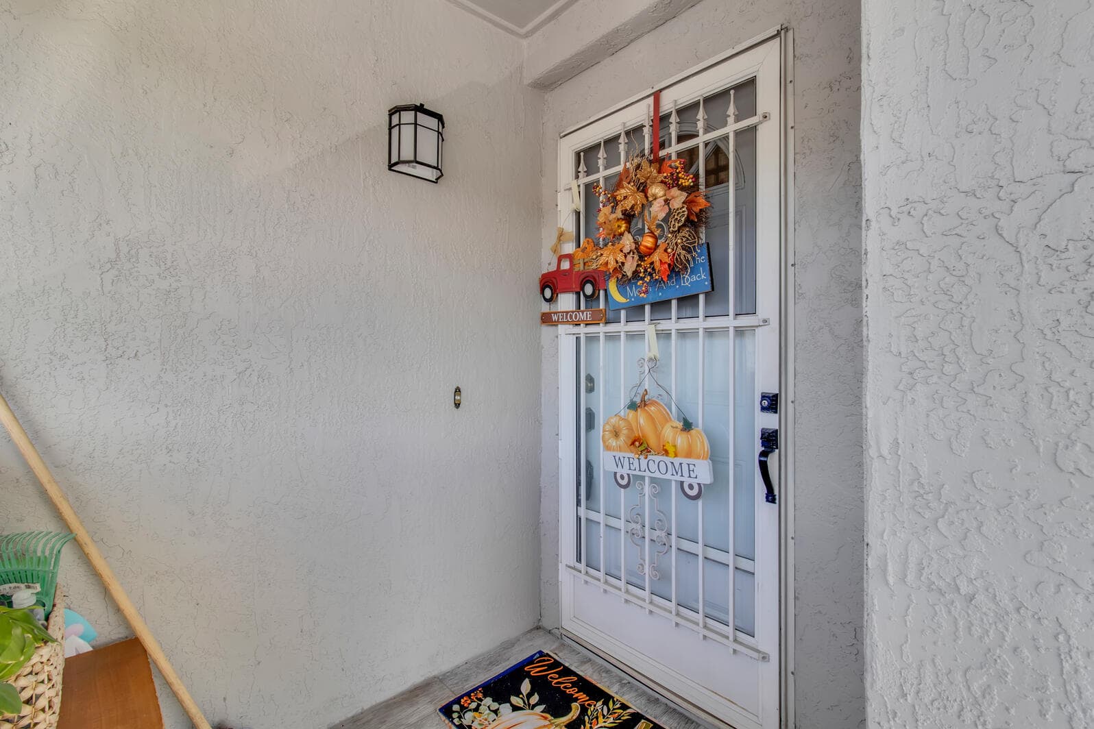 5617 Blue Shadows Court 4, Orlando, FL 32811 — photo 9 of 38