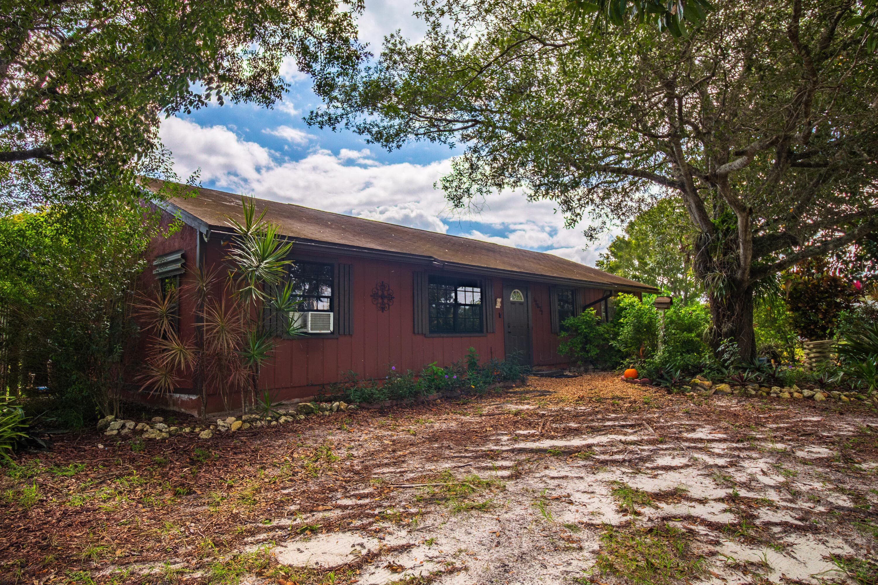 17672 38th Road N, The Acreage, FL 33470 — photo 2 of 38