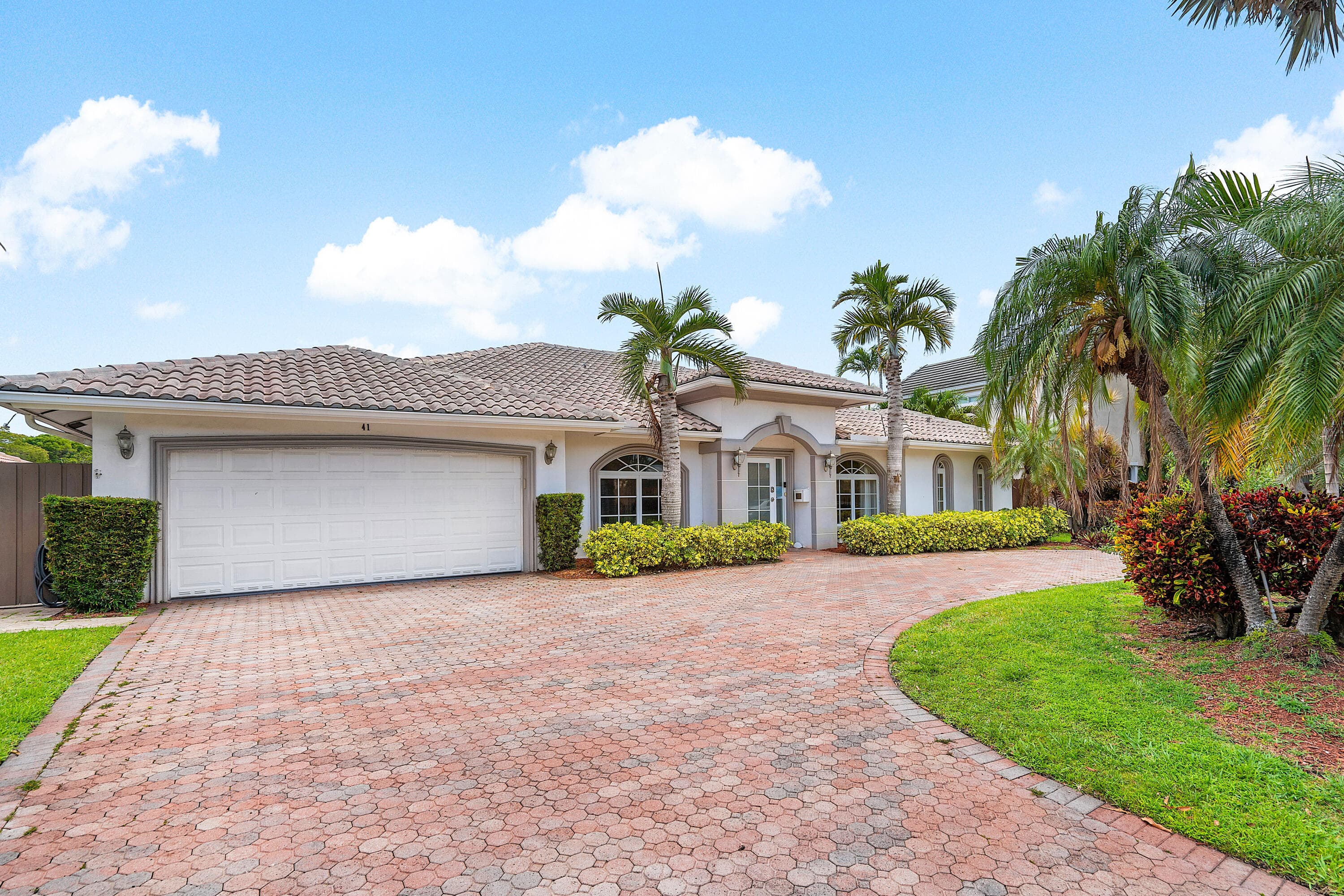 41 Castle Harbor Island, Fort Lauderdale, FL 33308 — photo 3 of 50