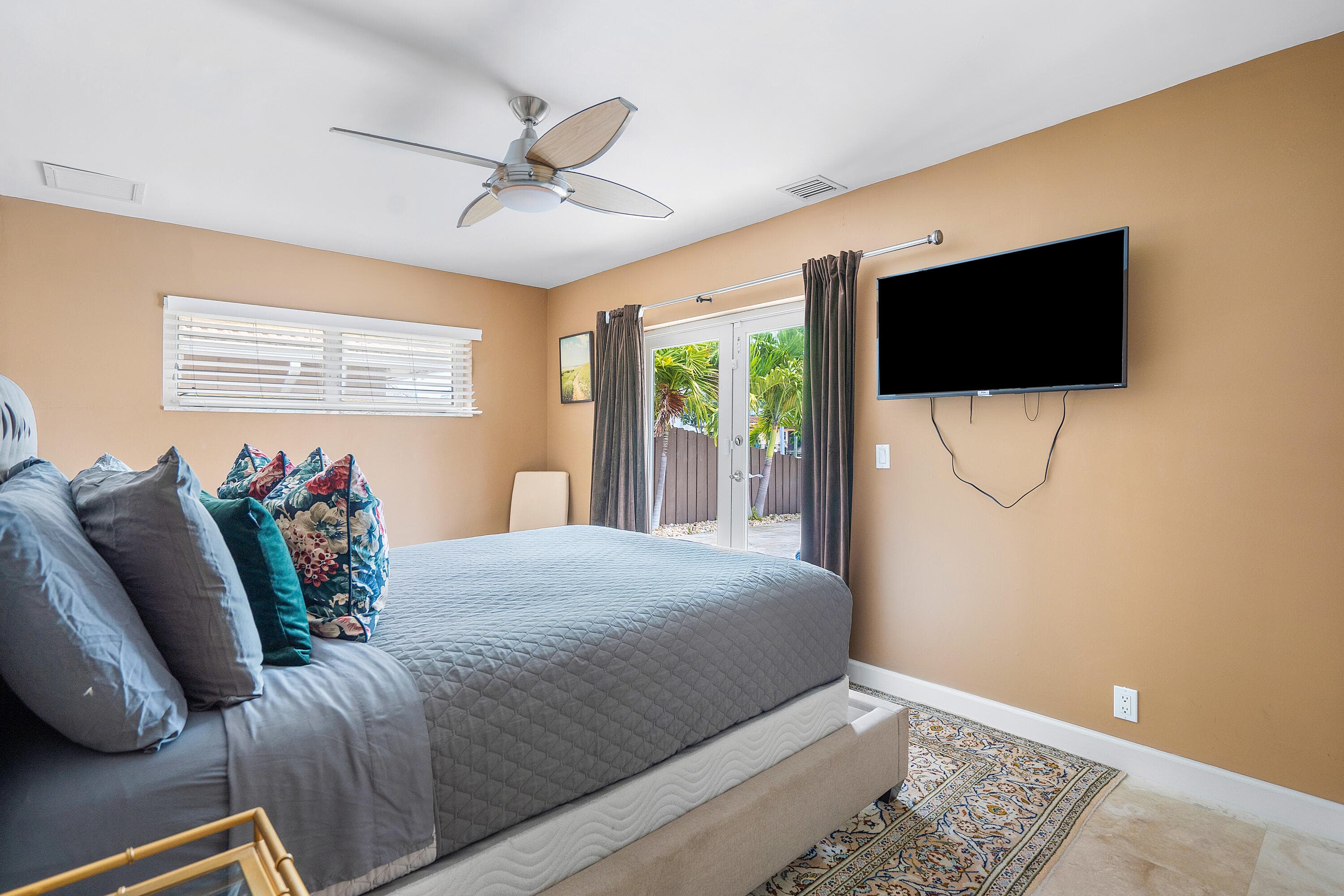 41 Castle Harbor Island, Fort Lauderdale, FL 33308 — photo 28 of 50