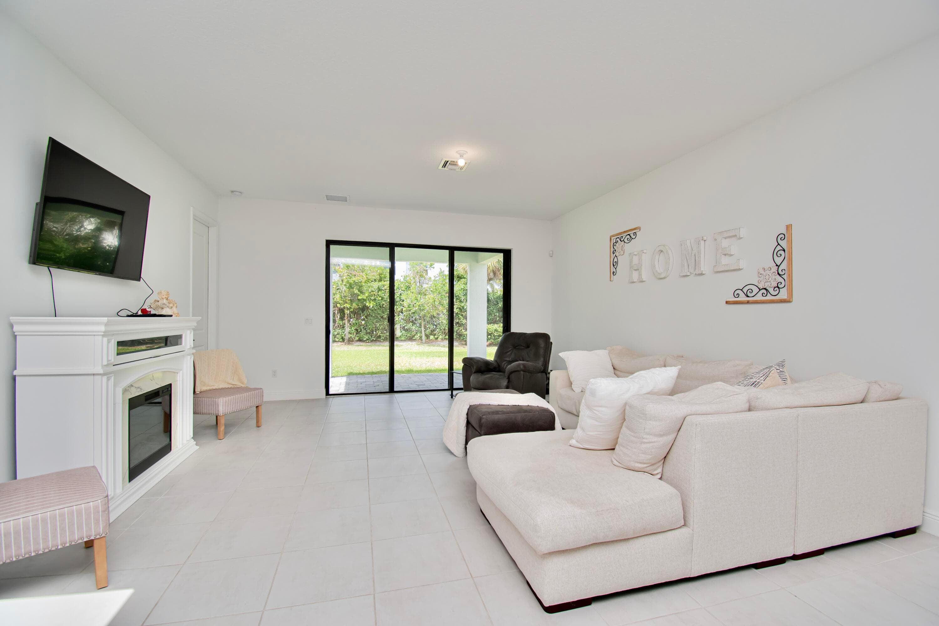 16420 Sandy Shore Drive, Loxahatchee, FL 33470 — photo 6 of 43