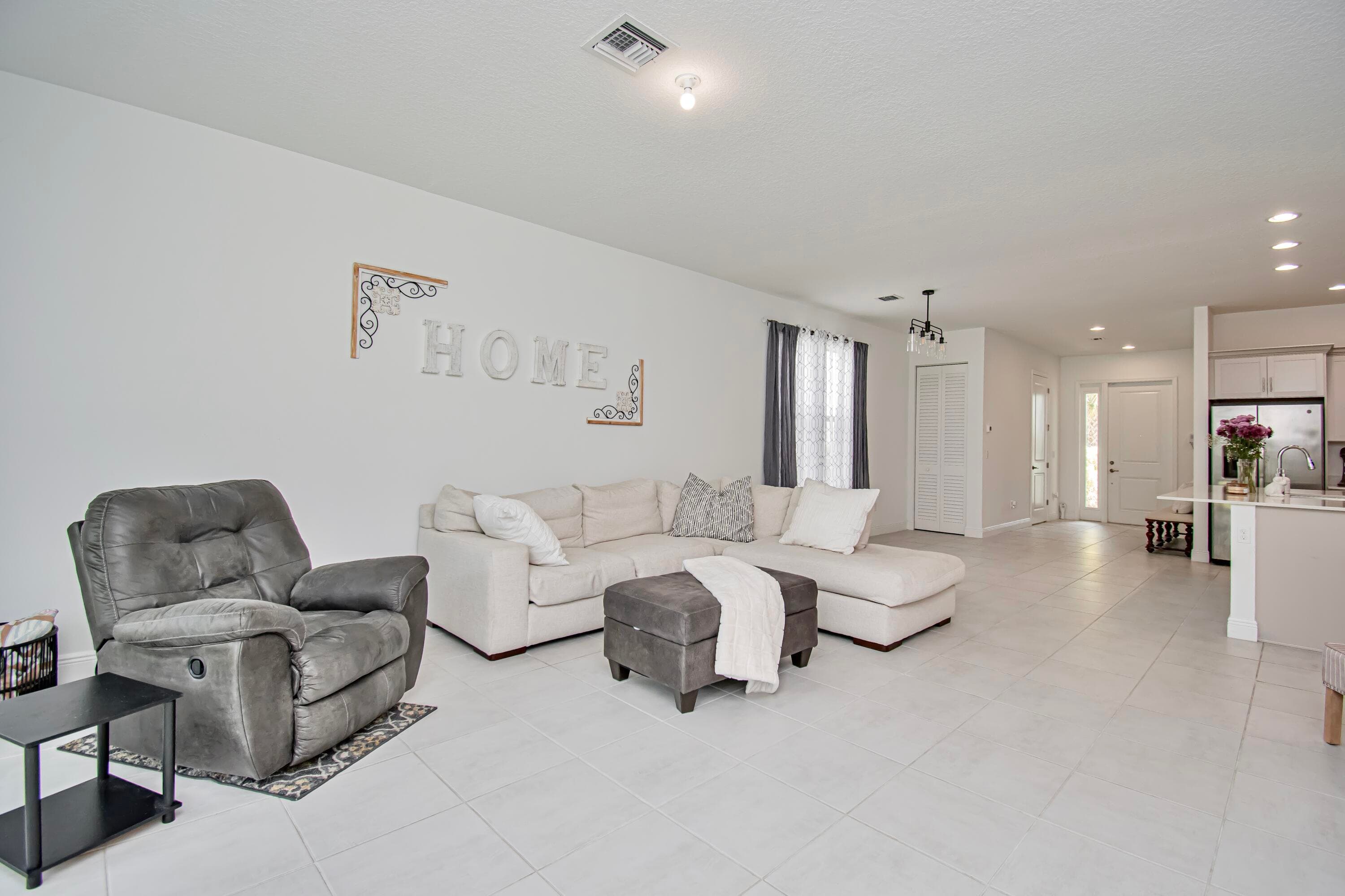 16420 Sandy Shore Drive, Loxahatchee, FL 33470 — photo 9 of 43