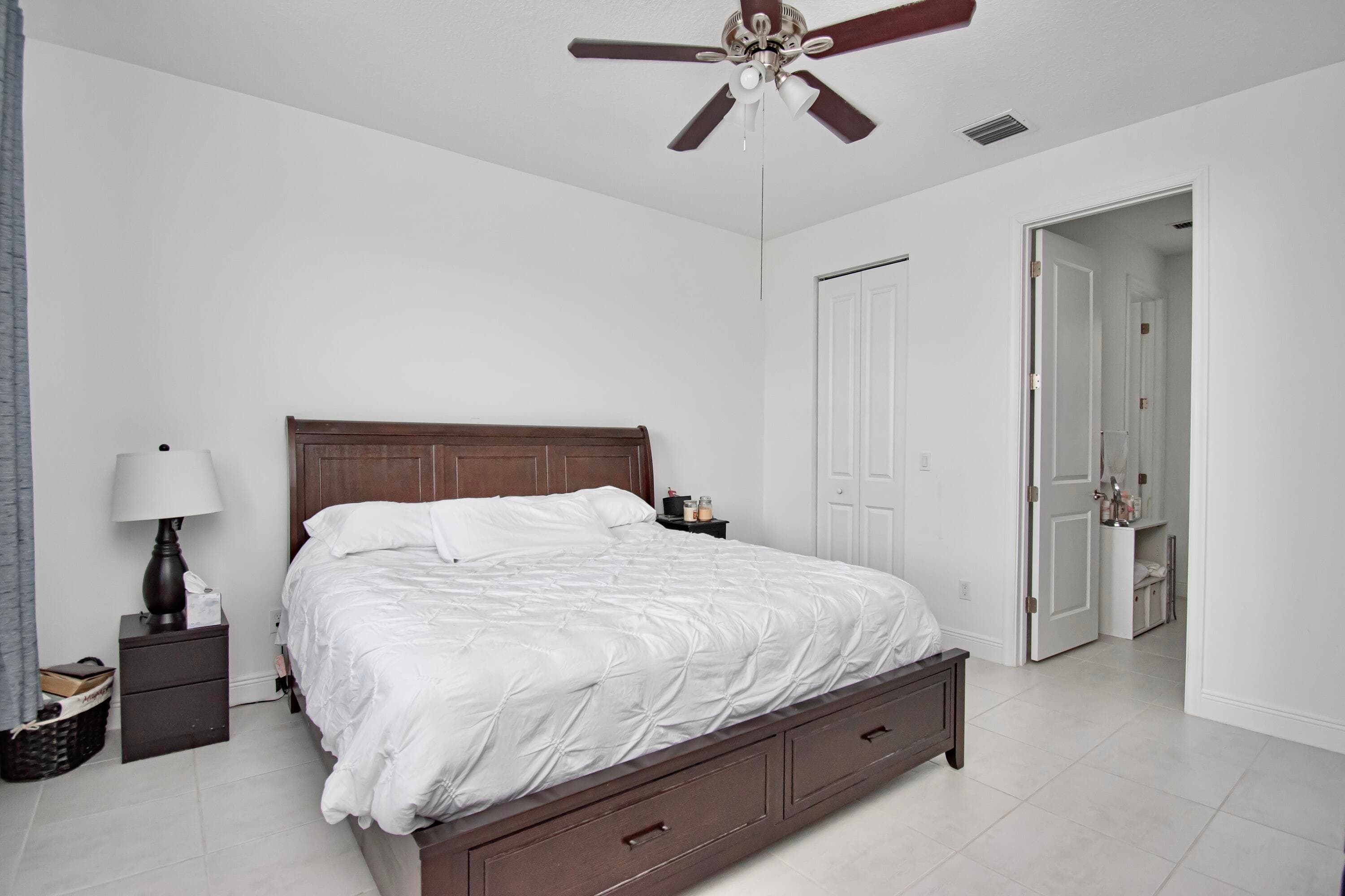 16420 Sandy Shore Drive, Loxahatchee, FL 33470 — photo 19 of 43