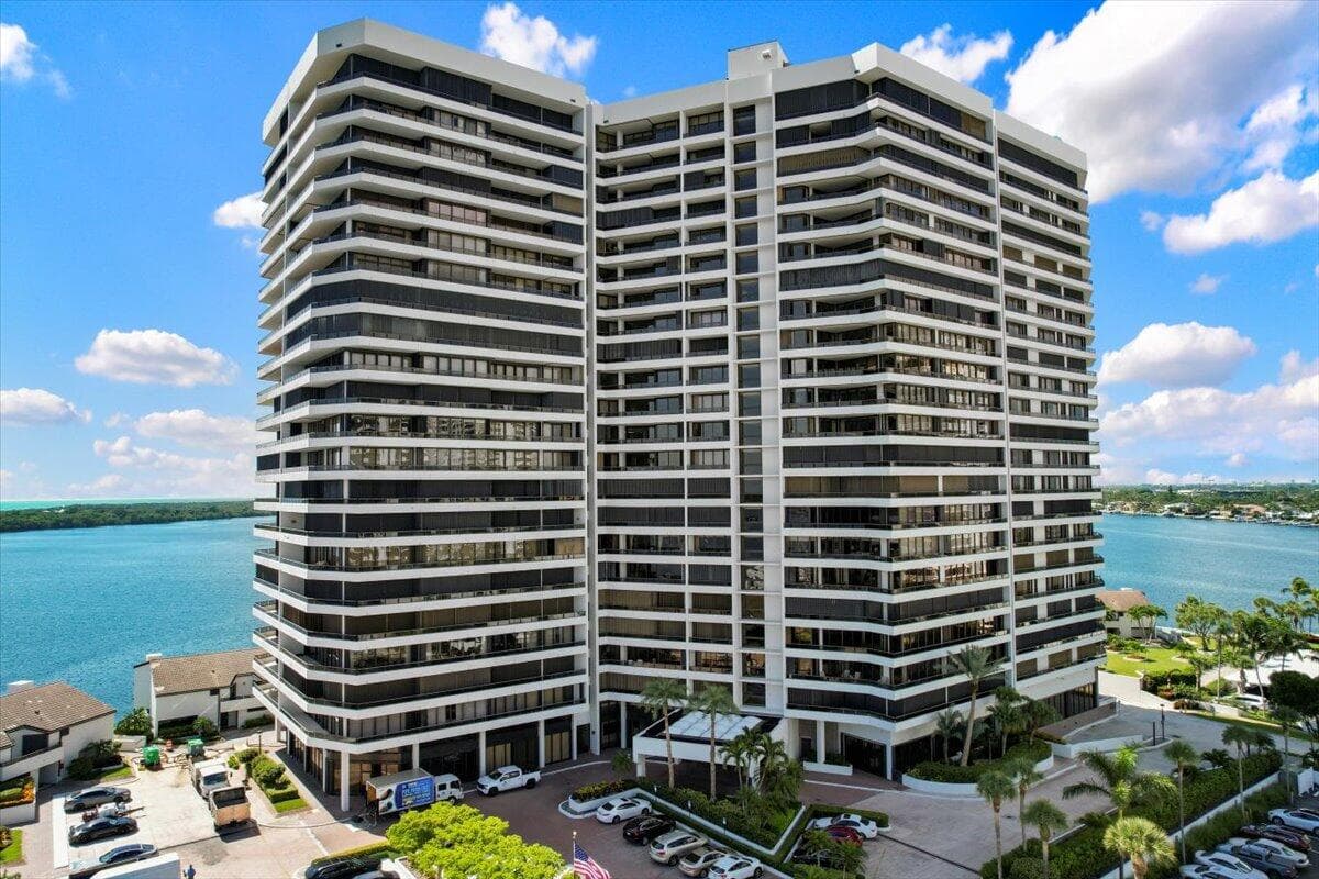 100 Lakeshore Drive 1854, North Palm Beach, FL 33408 — photo 34 of 42