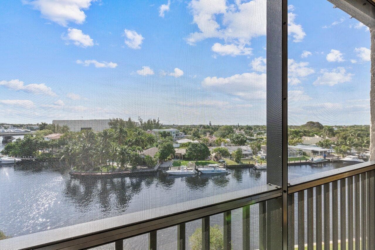 13 Royal Palm Way 602, Boca Raton, FL 33432 — photo 15 of 43