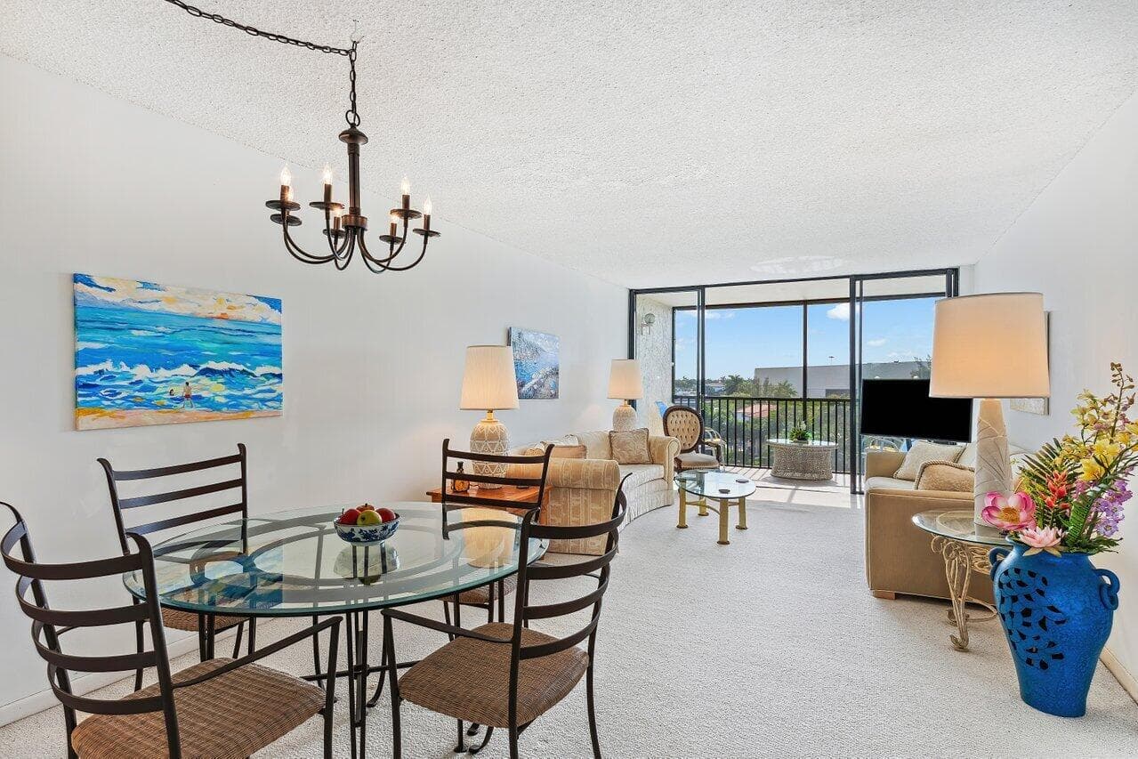 13 Royal Palm Way 602, Boca Raton, FL 33432 — photo 10 of 43