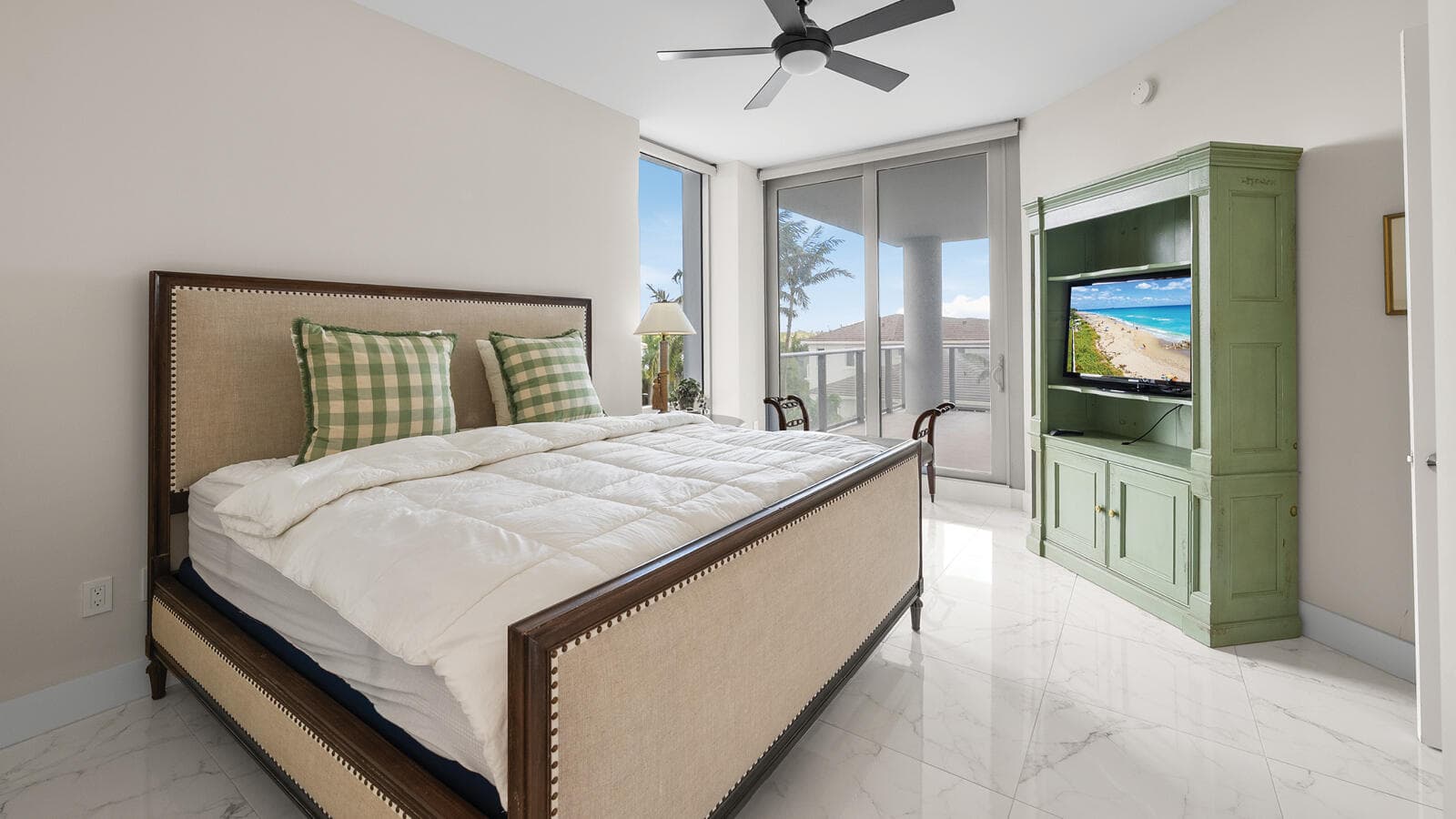 1 Water Club Way 402, North Palm Beach, FL 33408 — photo 17 of 42