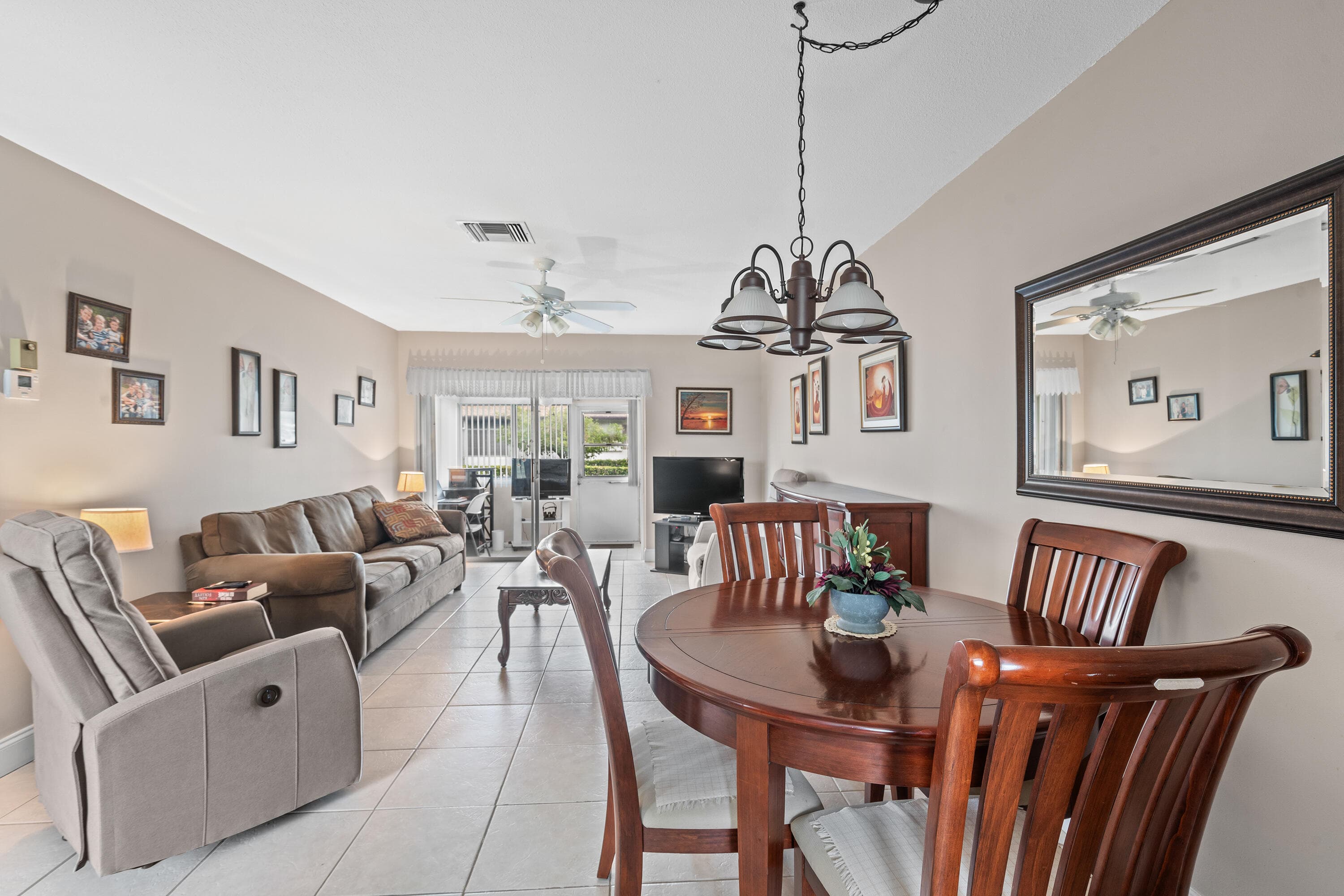 2822 Crosley Drive W B, West Palm Beach, FL 33415 — photo 6 of 33