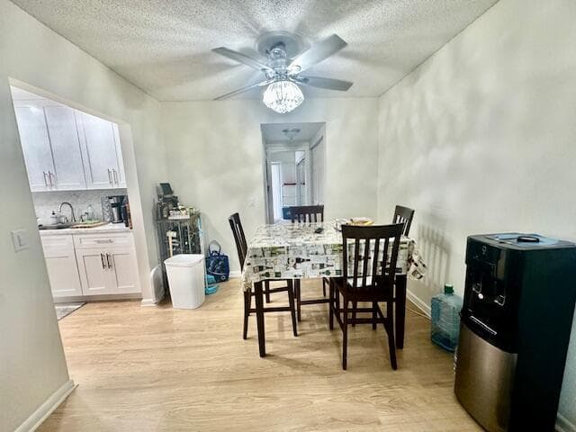 583 Fanshaw N, Boca Raton, FL 33434 — photo 5 of 36