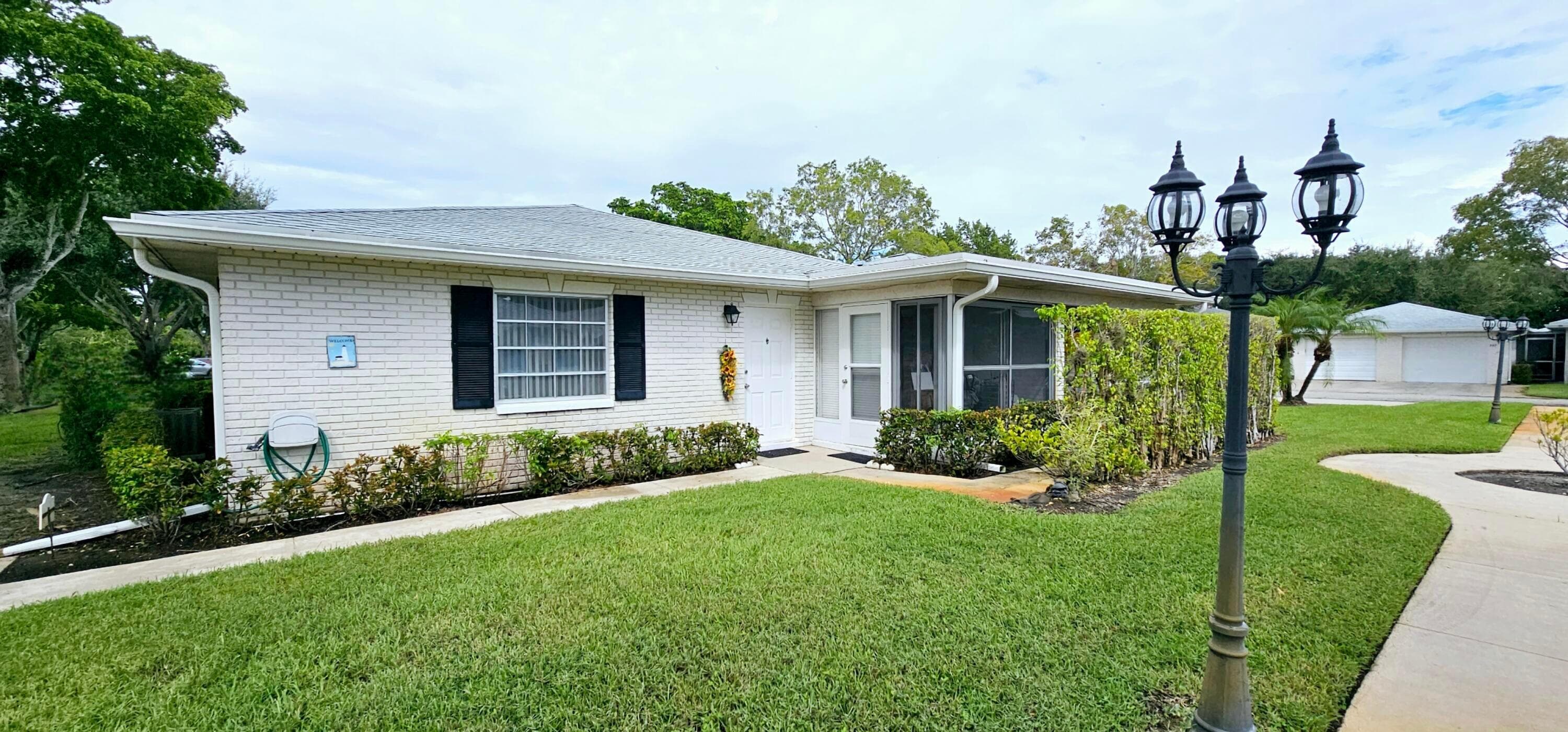 10126 S 44th Terrace S, Boynton Beach, FL 33436 — photo 1 of 30
