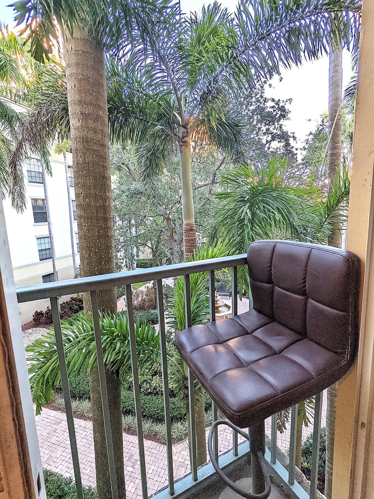 630 S Sapodilla Avenue 308, West Palm Beach, FL 33401 — photo 3 of 25