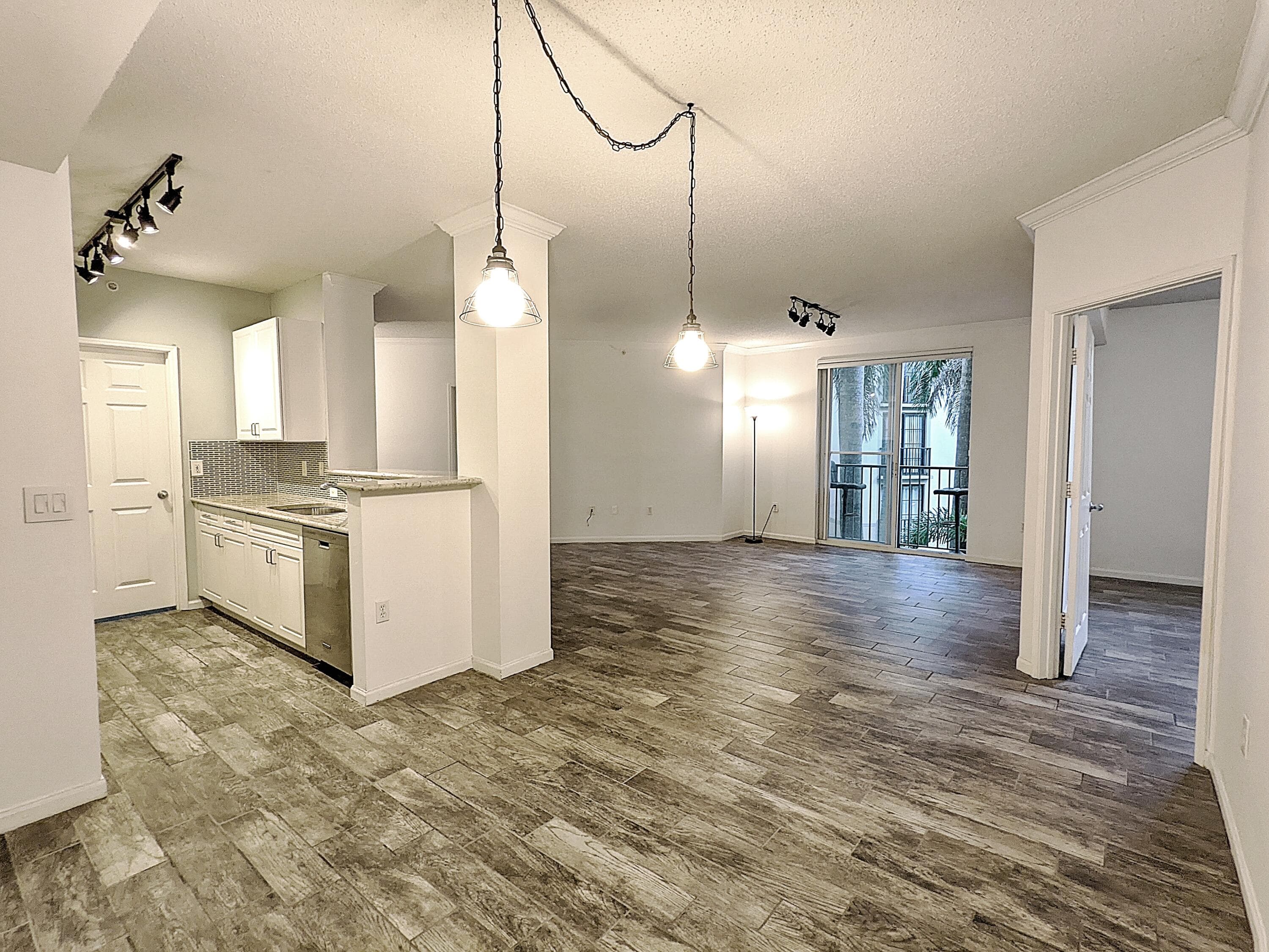 630 S Sapodilla Avenue 308, West Palm Beach, FL 33401 — photo 14 of 25