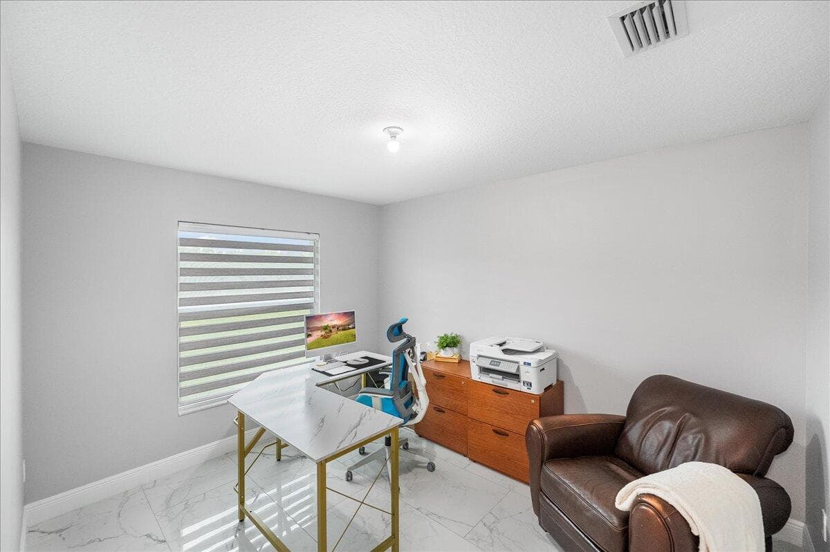 448 SW Vista Lake Drive, Port St. Lucie, FL 34953 — photo 27 of 40