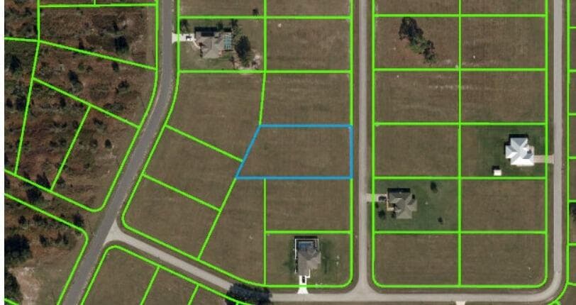 316 Costa Del Sol Drive, Sebring, FL 33876 — photo 1 of 6