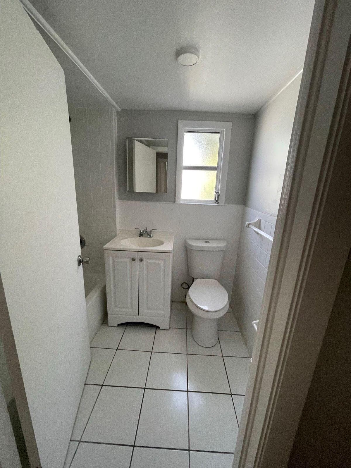 736 Omar Road 1, West Palm Beach, FL 33405 — photo 18 of 26
