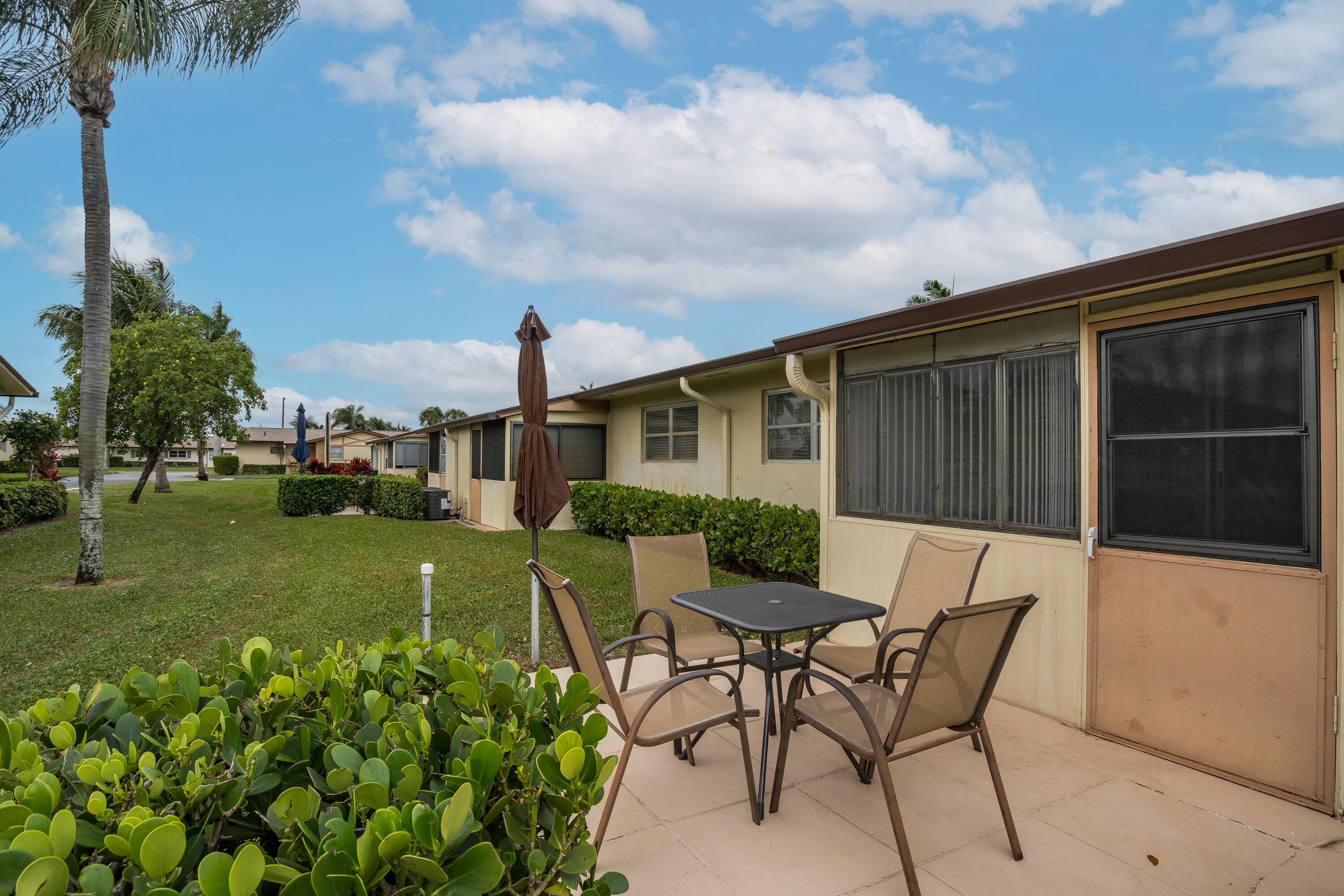 2832 W Crosley Drive E, West Palm Beach, FL 33415 — photo 21 of 30
