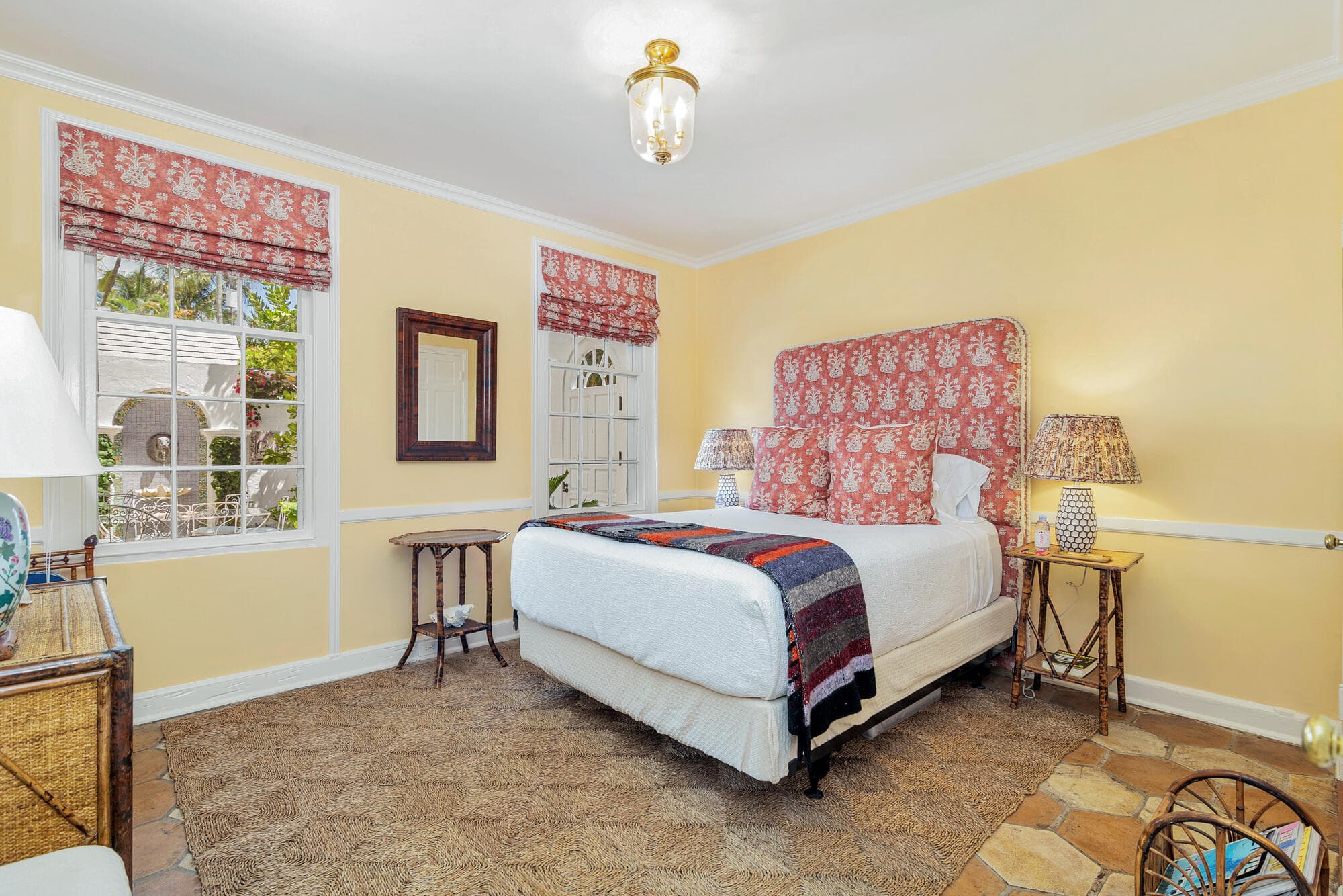 417 Peruvian Avenue 1, Palm Beach, FL 33480 — photo 13 of 21